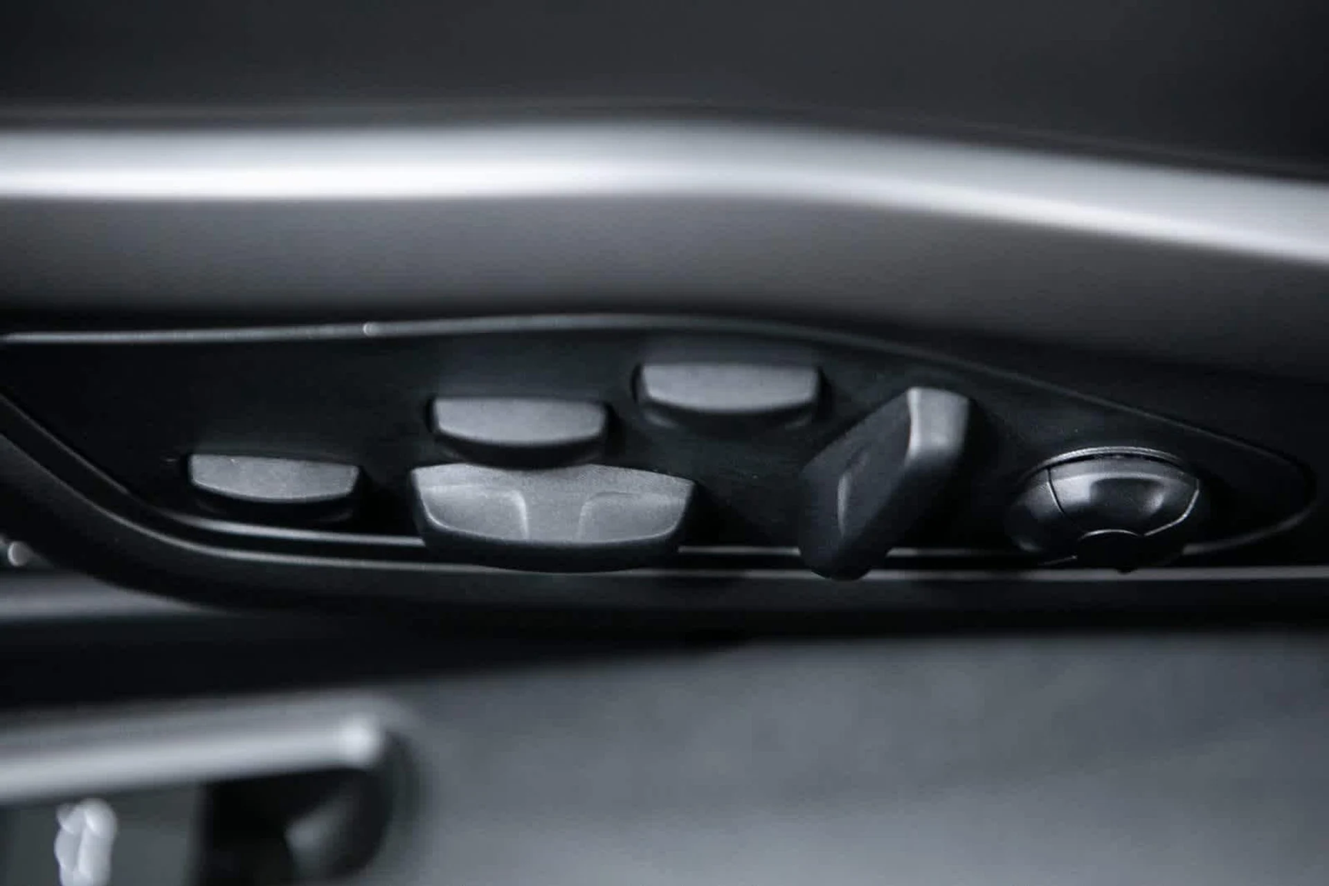 mph016_2415243836_ca77b6444bdfca3cb786b06c11e90a77x_a52ee0e672