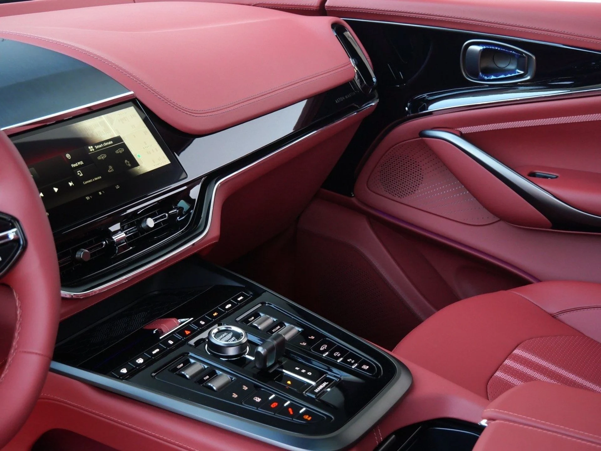 mph016_2418150897_793b5e6a34a214c93168bf696dc84a67x_11358af380