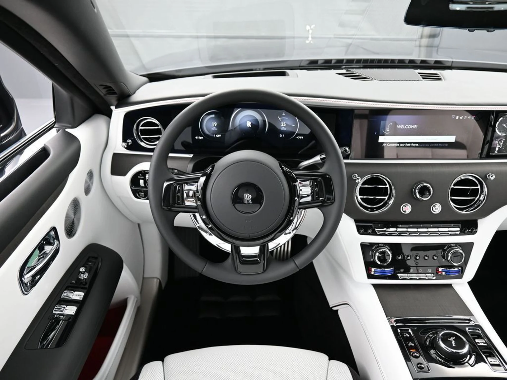 mph016_2418453836_7697ac75_c312_478e_987f_b98596148957_e36a36ebc9