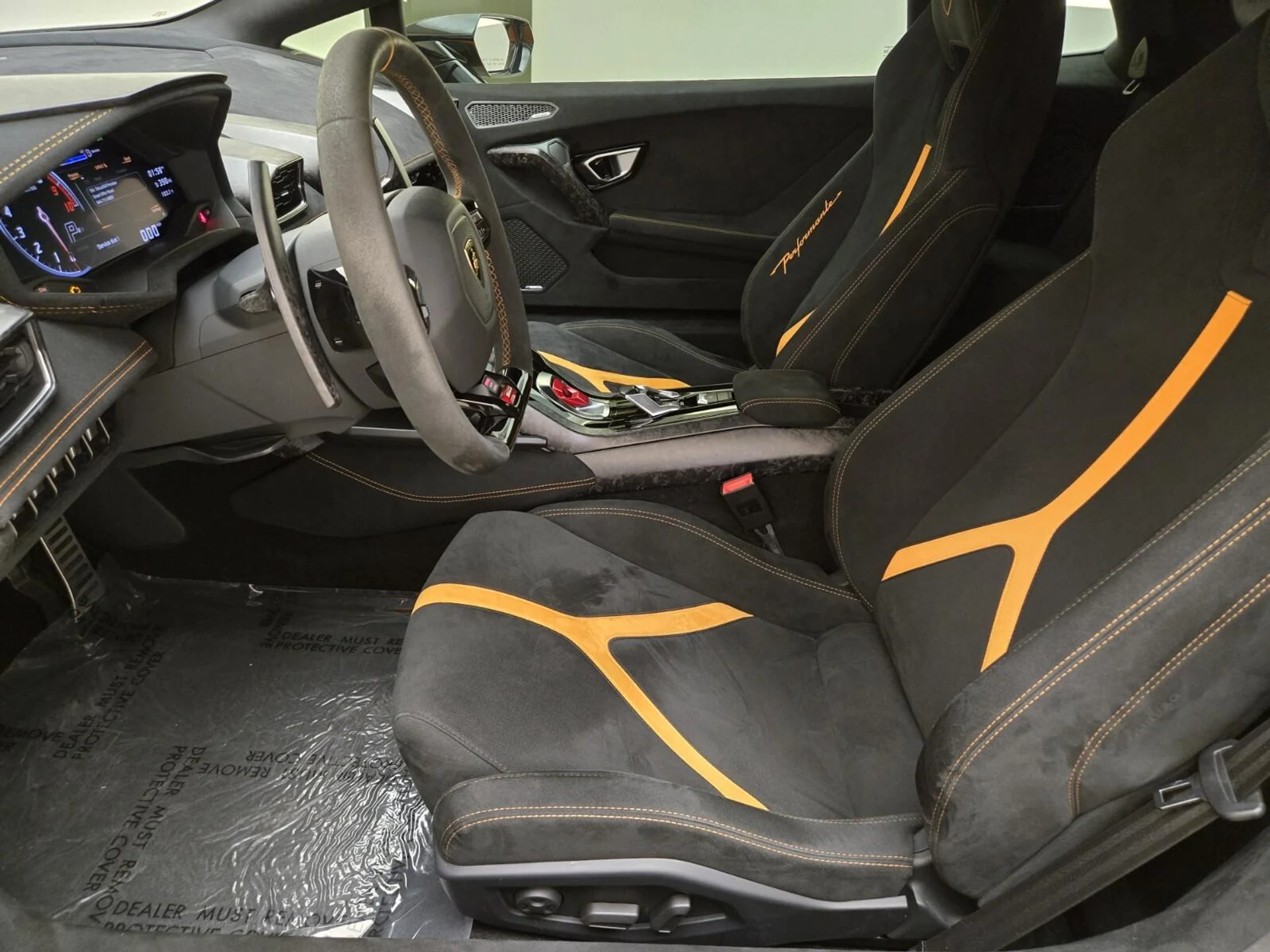 mph016_2421342026_Used_2019_Lamborghini_Huracan_Performante_1753165076_4b3ac8e6a7