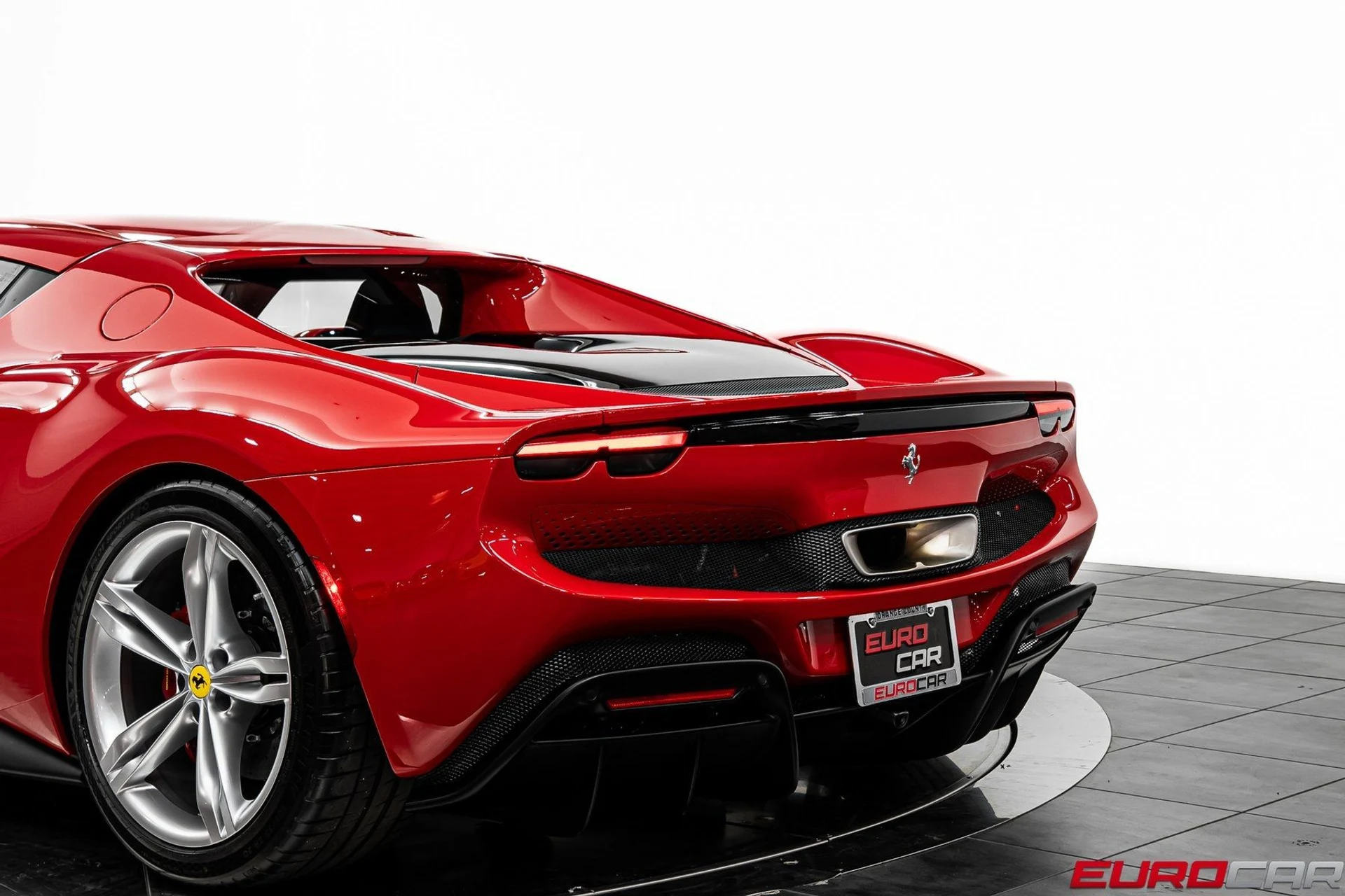 mph016_2423341895_image_17_b892a6bd91