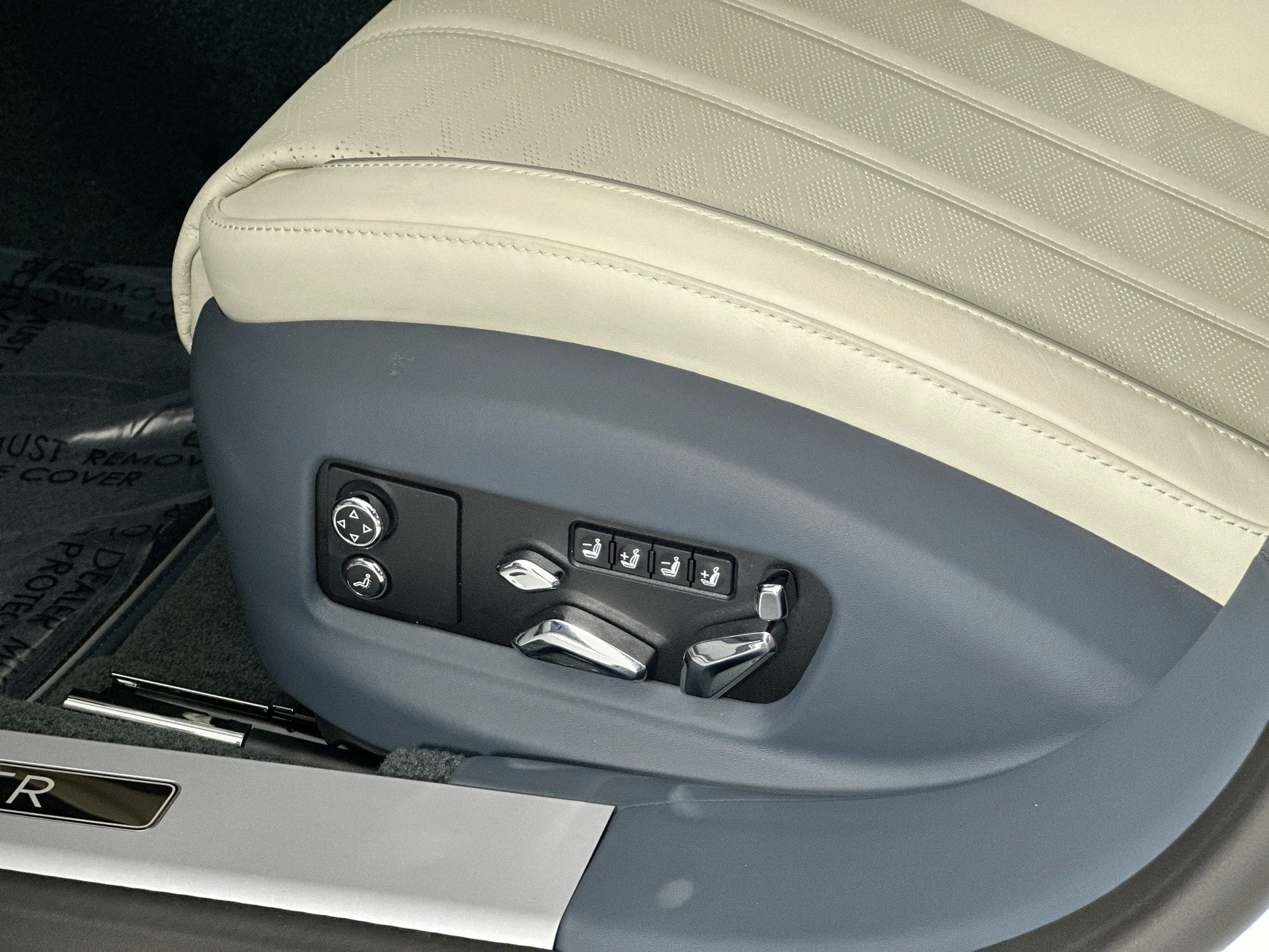 mph016_2425821299_17_47aaba16ab