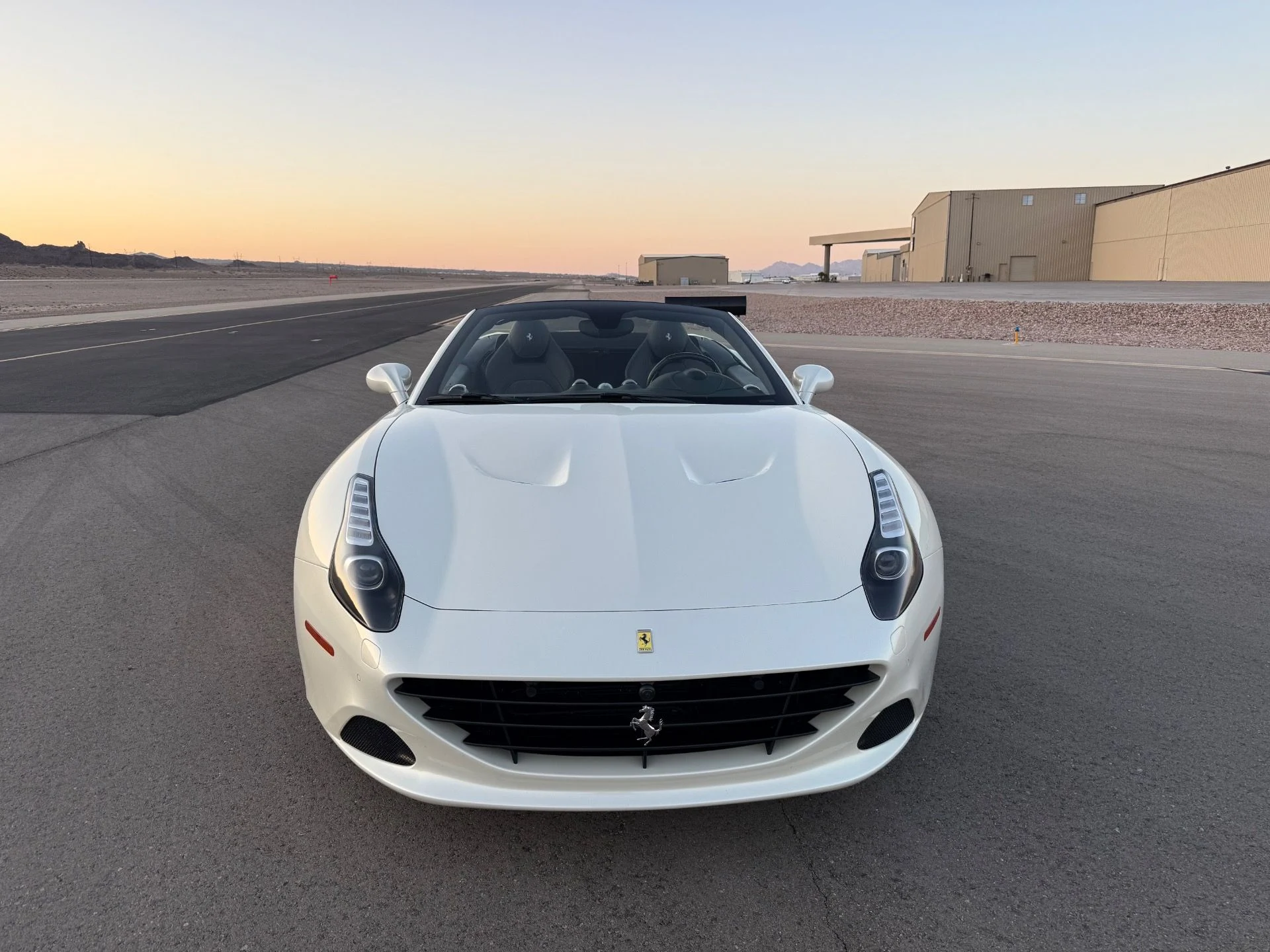 mph016_2427600363_Used_2015_Ferrari_California_T_1754670246_3225a7c473