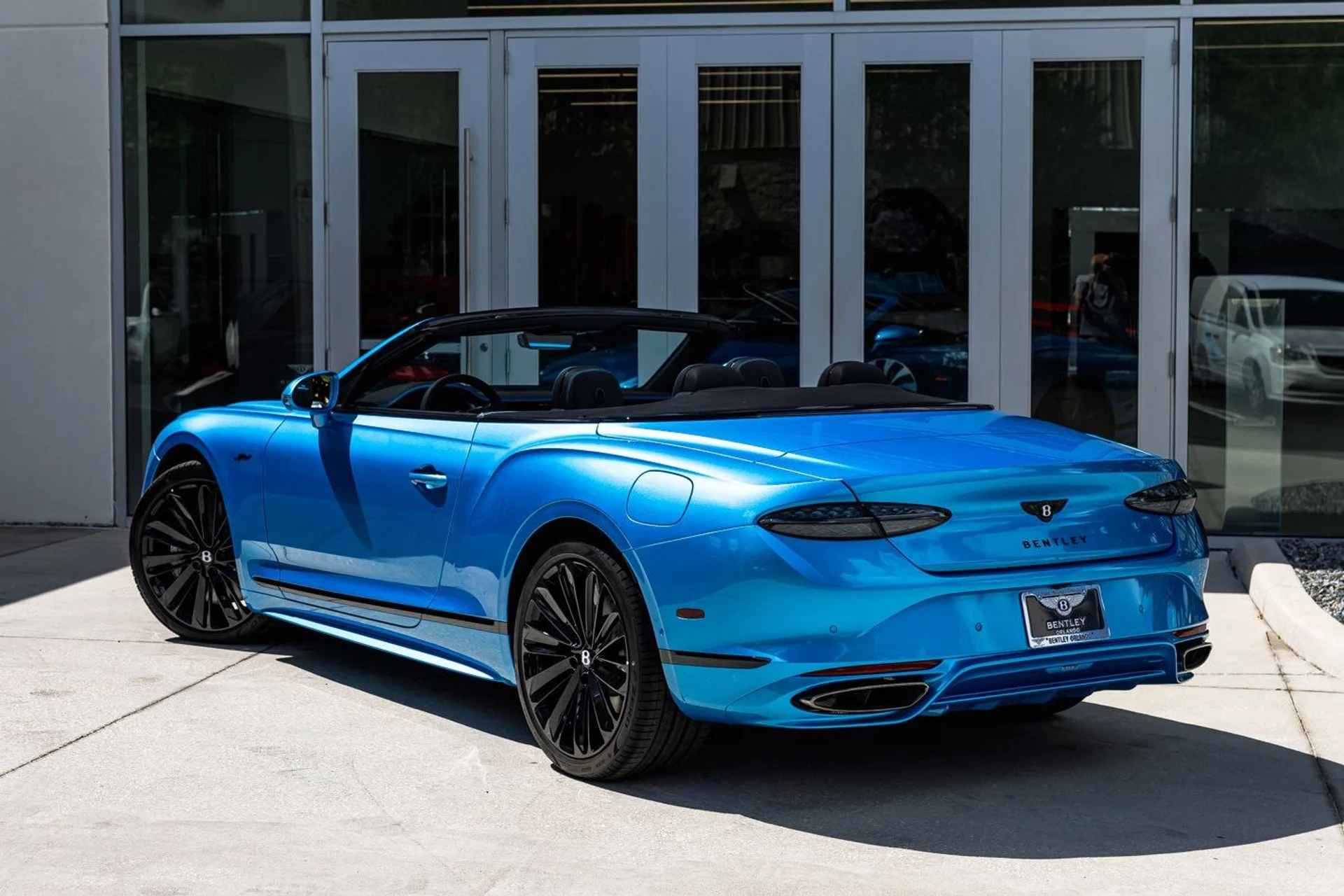 mph016_2434396486_c797596858f4712d54926f1f9121a5adx_793b47ee5c