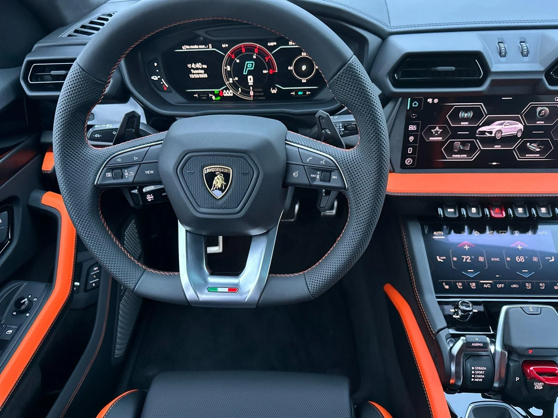 mph016_2438686253_New_2025_Lamborghini_Urus_SE_1766589016_692044996a