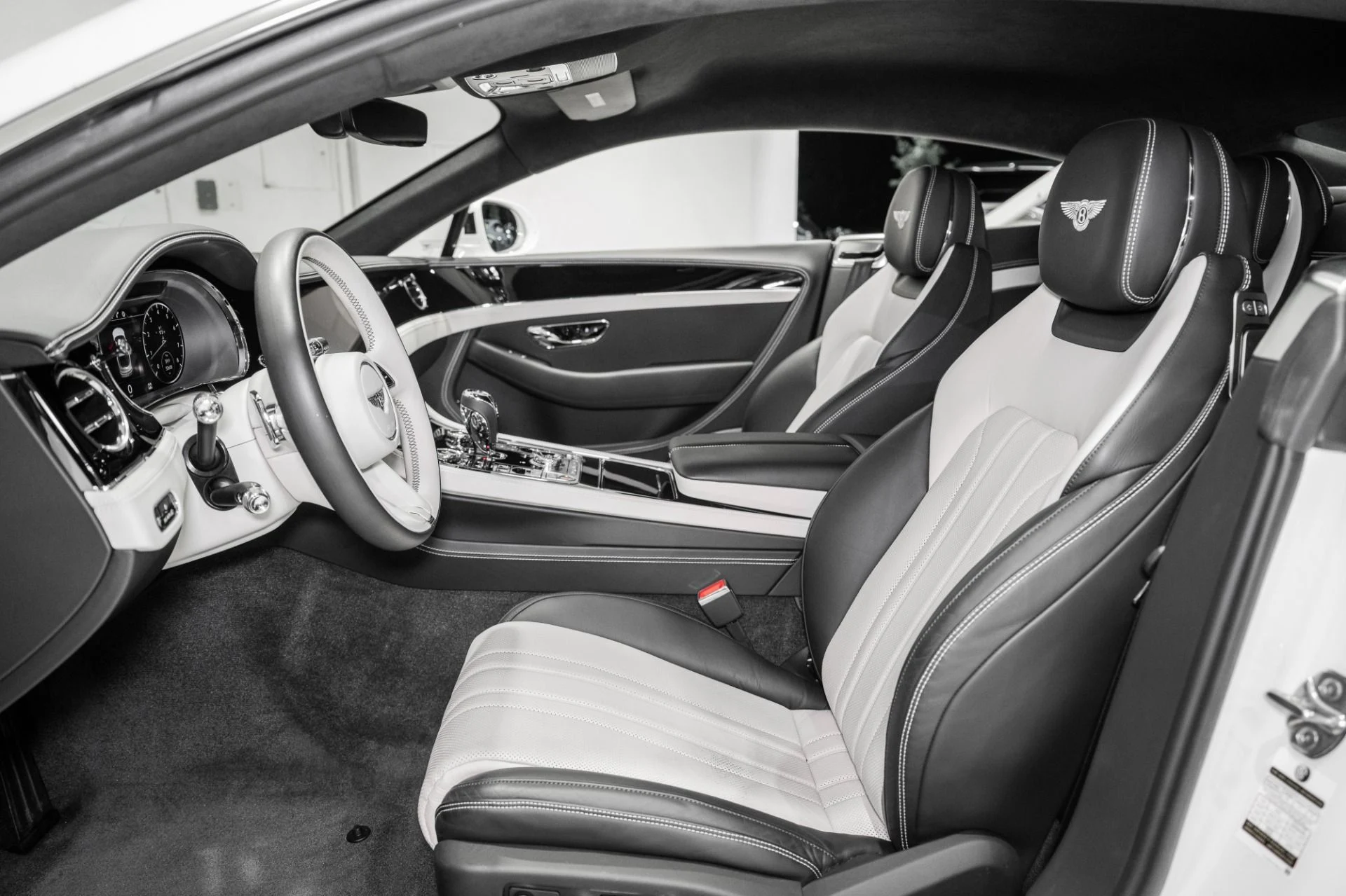 mph016_2439208825_Used_2023_Bentley_Continental_GT_V8_1791300690_12d54c461b