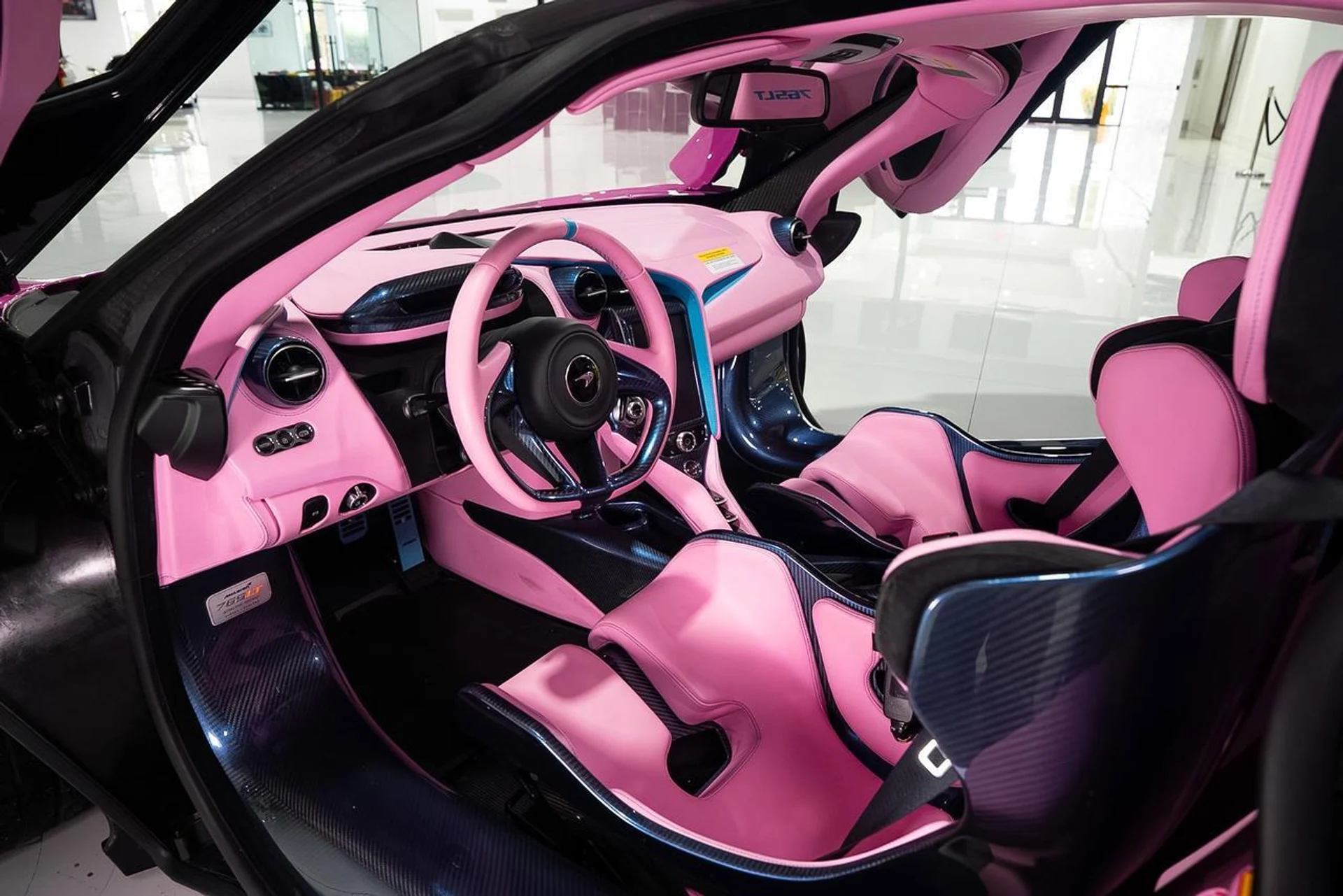 mph016_2443042988_342fe11449386d8f36d568aeb38e319c_2cd9c66002