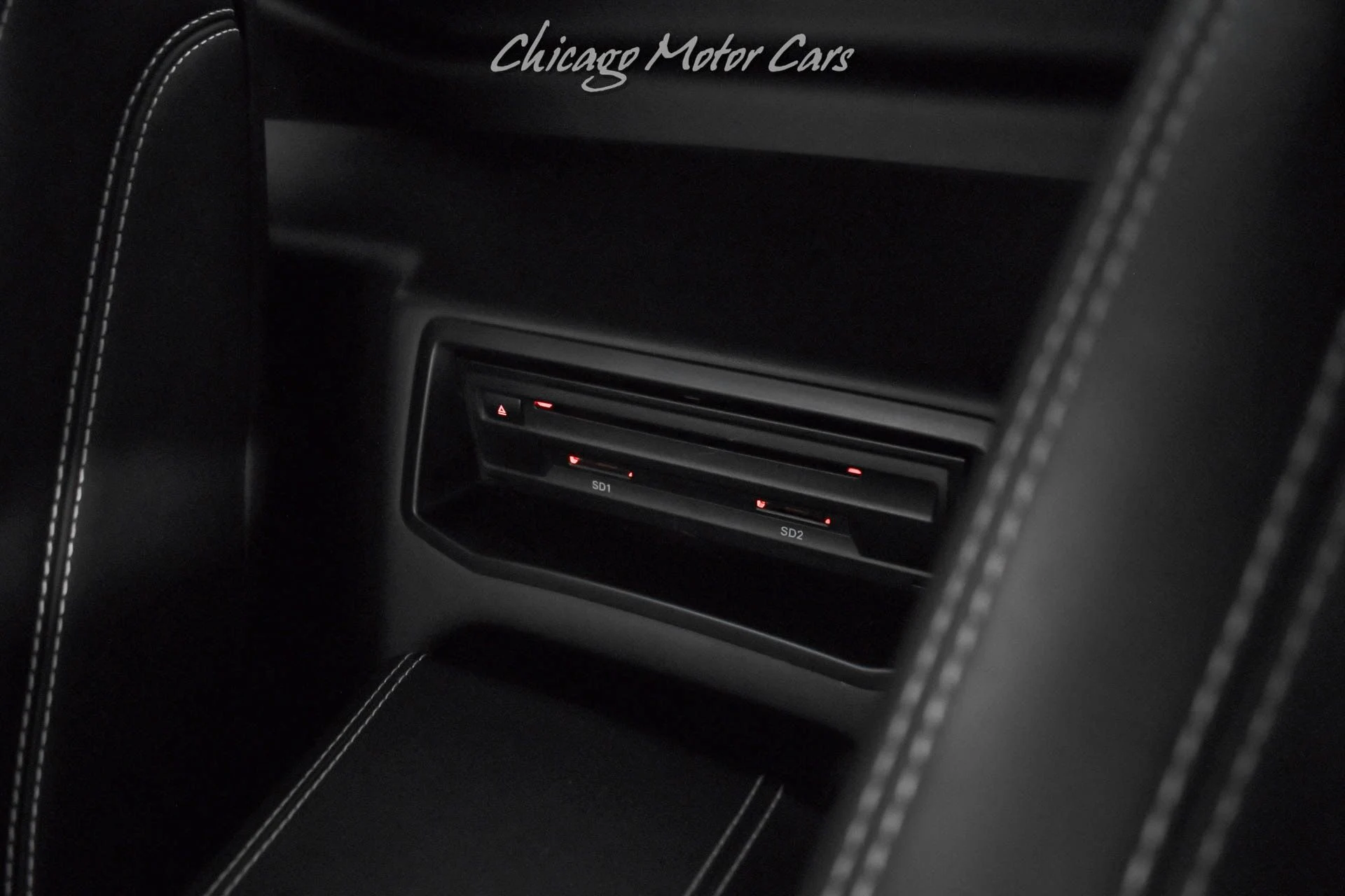 mph016_2449540578_12501_p17_l_b3efb31401