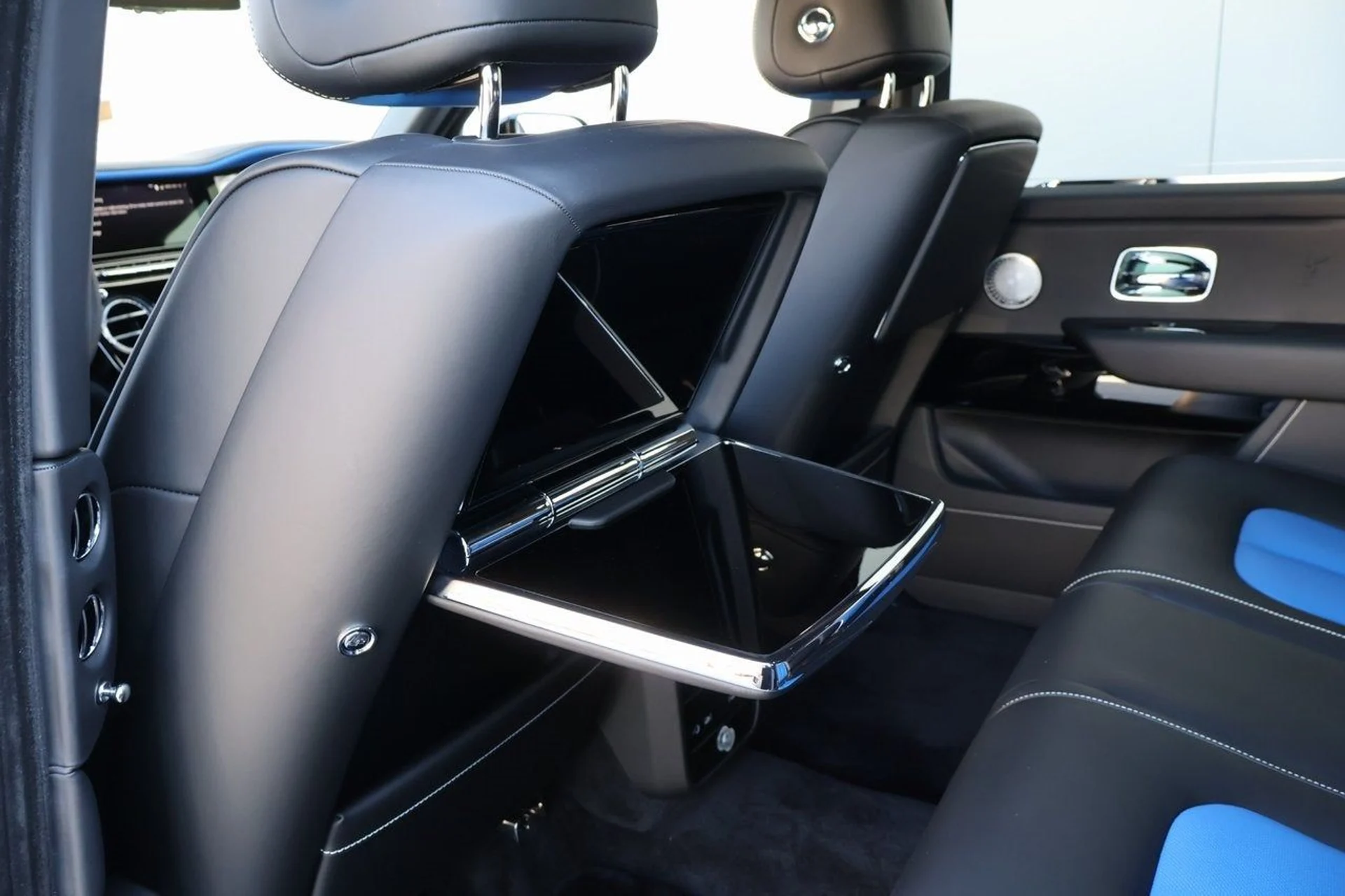 mph016_2453598262_17_47e80d3a47