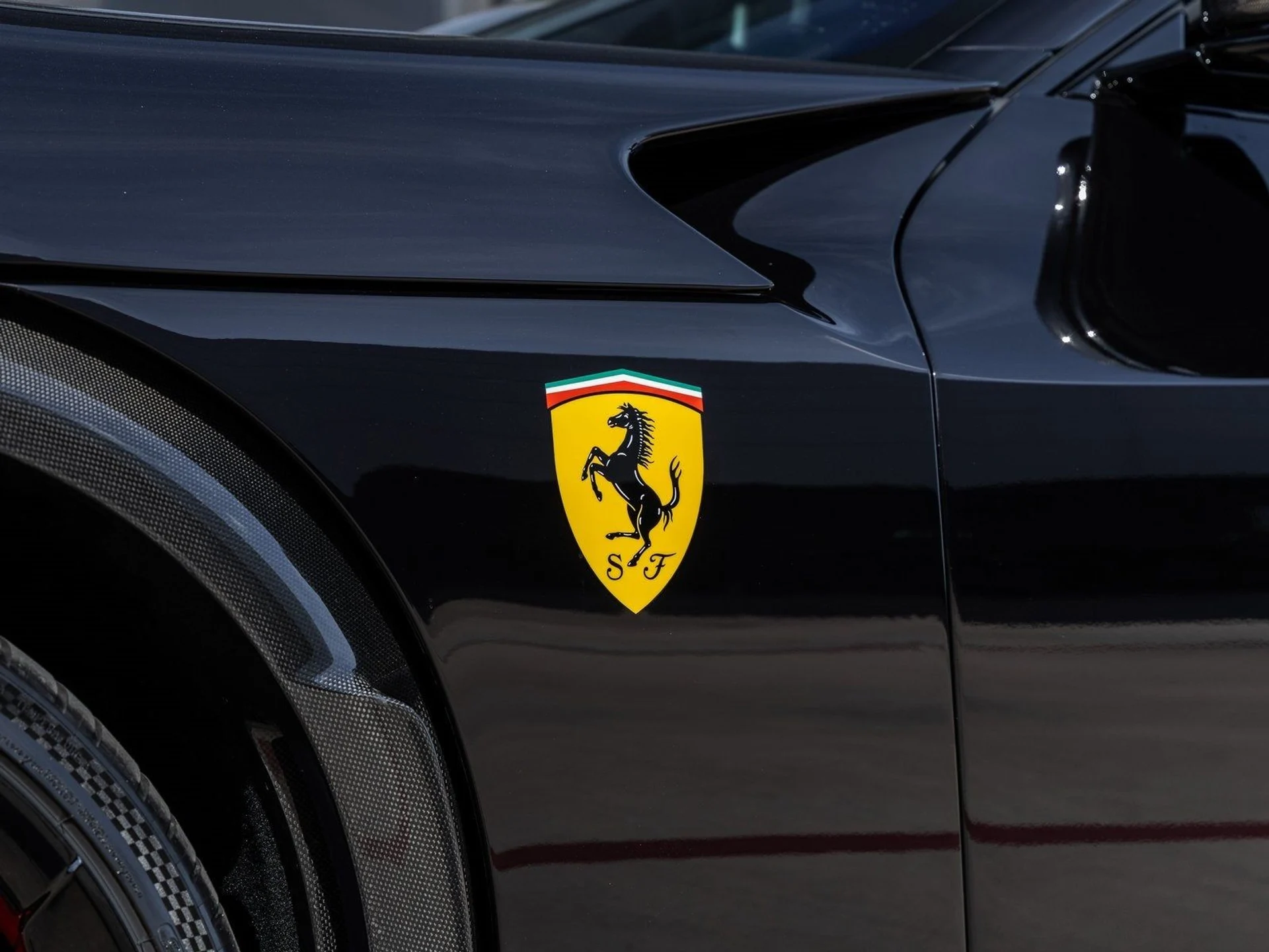 mph016_2454571570_17_b70d5e74fb