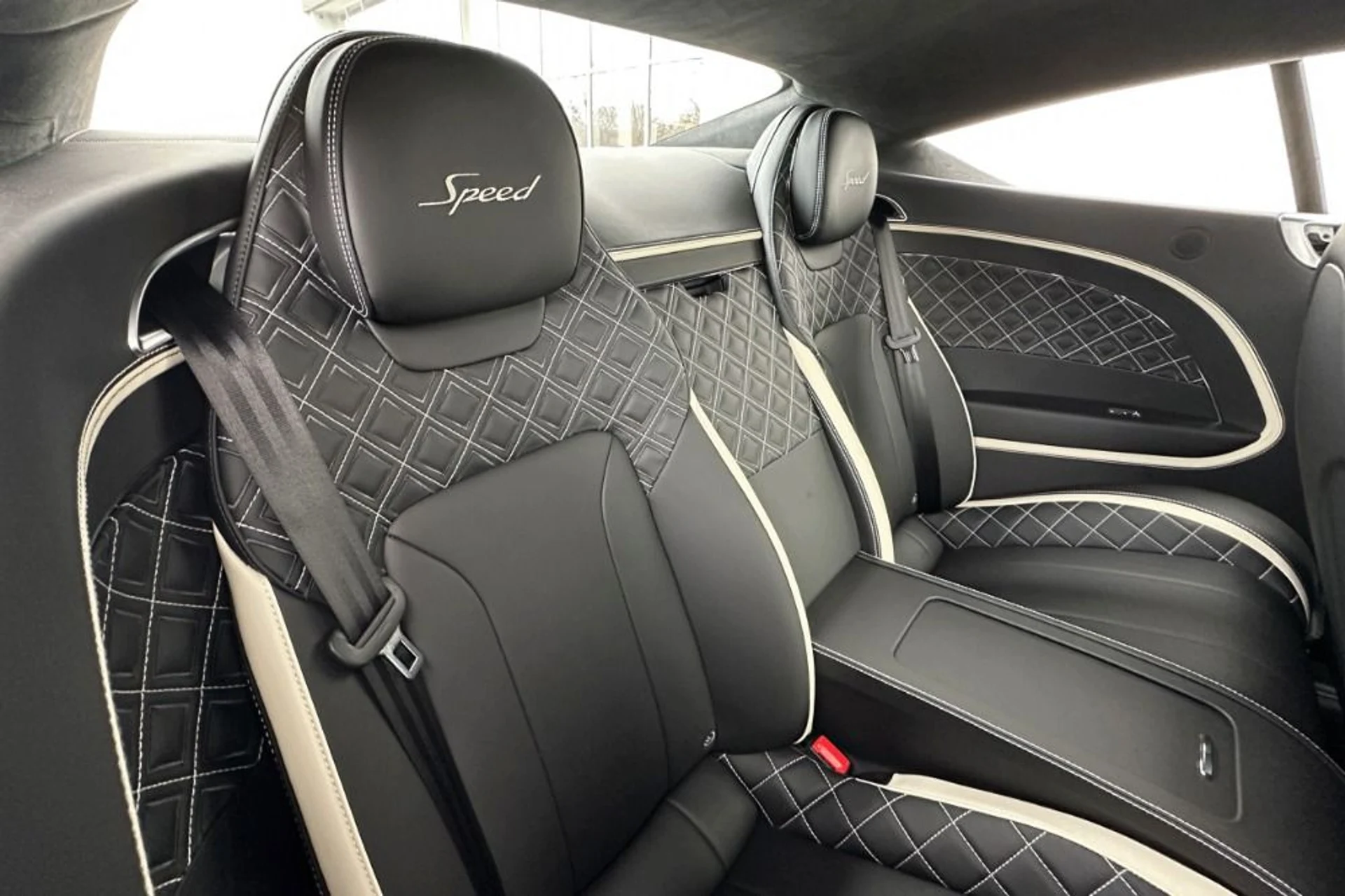 mph016_2456241755_Used_2022_Bentley_Continental_GT_Speed_1767012050_79d248b8e9