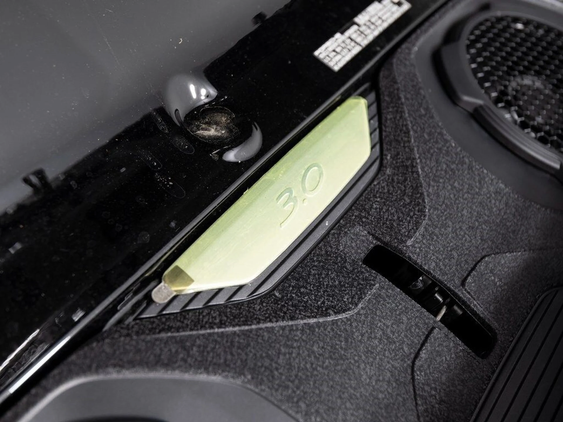 mph016_2456504025_0371a03f52e6b182f1a6aaa9a396c8bfx_b3b81c7825