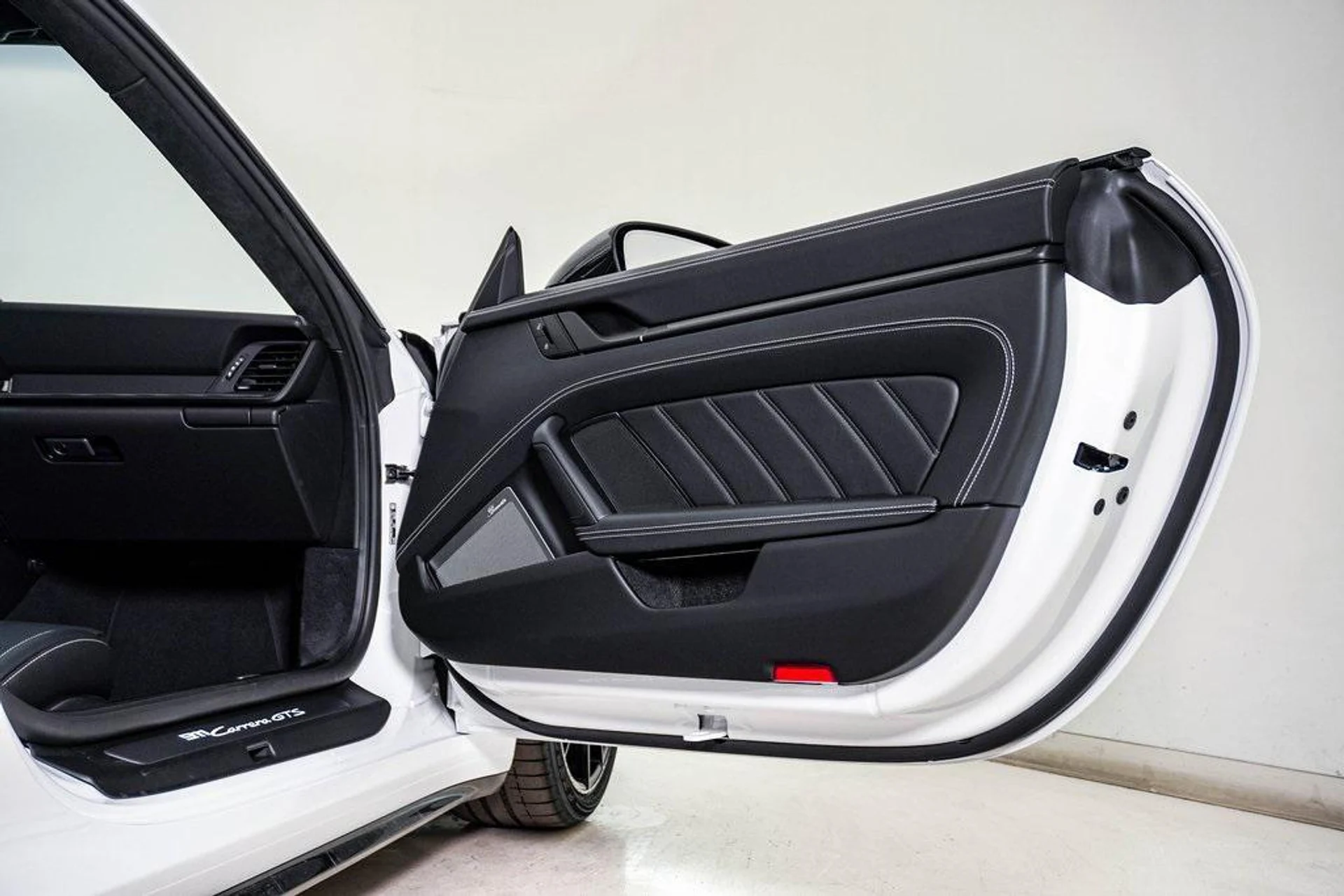 mph016_2458222250_y7c_XV_0i4xm_DA_6_AQ_Kn_Kmch_Uxqsl8_89ebac7d74