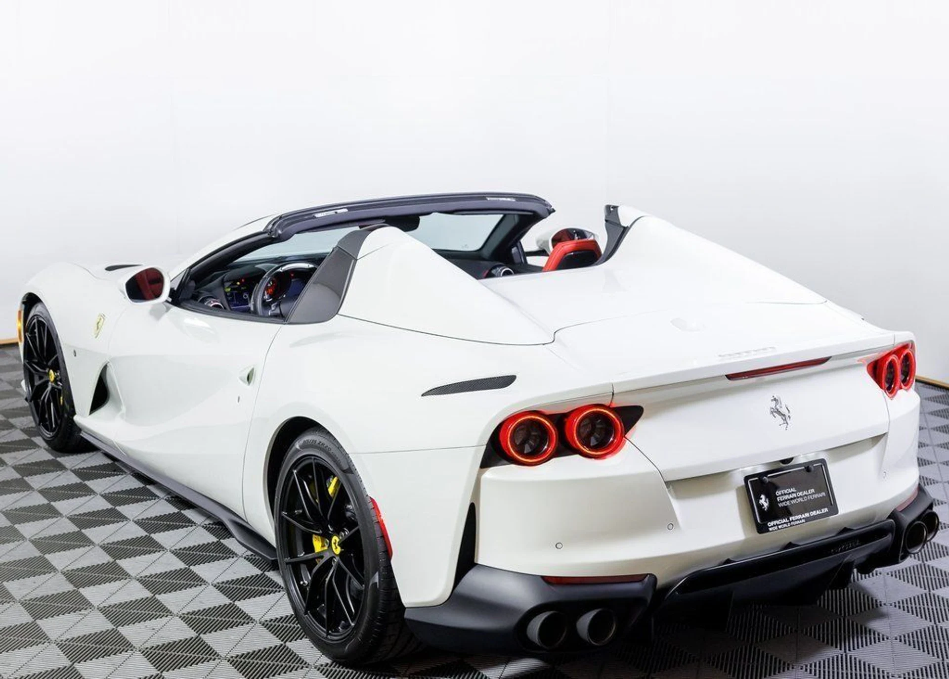 mph016_2460927515_4eba996cfd1c4ff0affeddaca33191bd_dec832bbe4