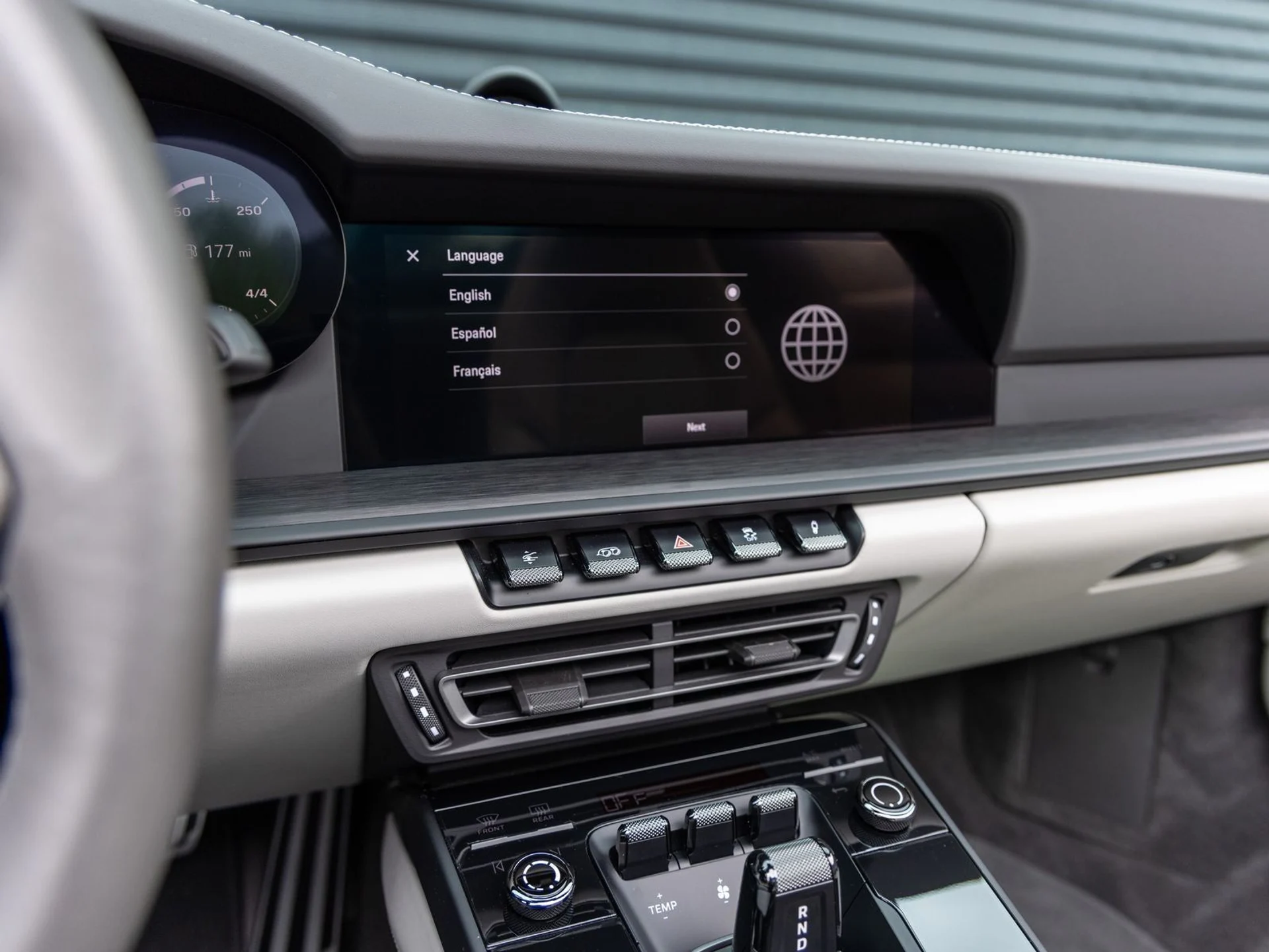 mph016_2463706966_17_d5914892d4