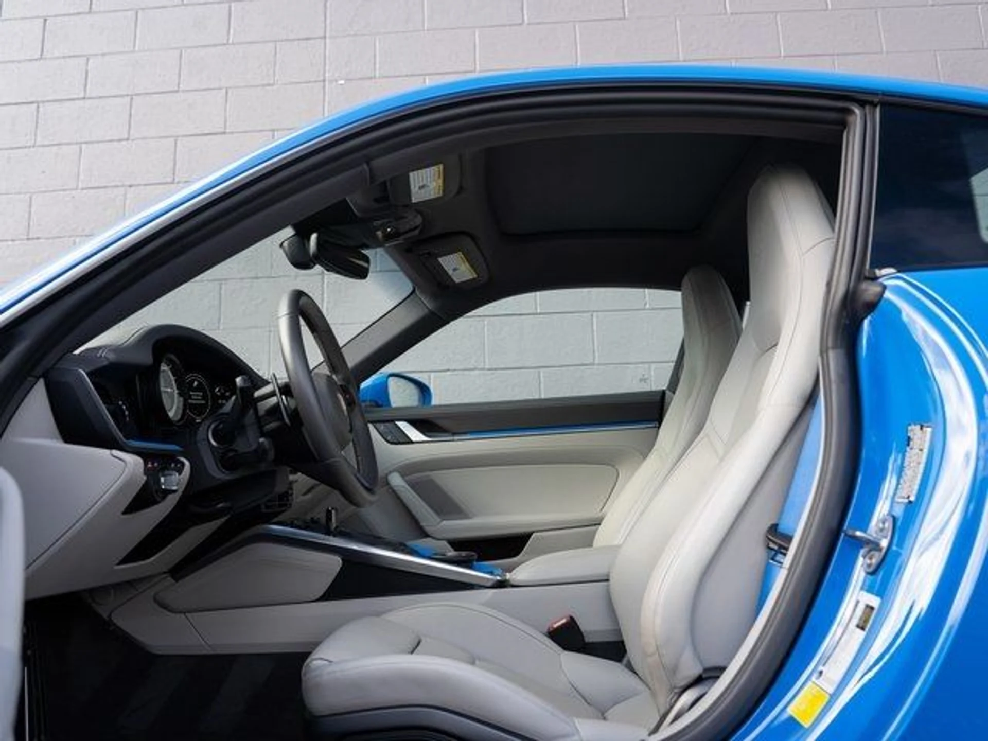 mph016_2464050769_3ce695e7cc2827f16b80835243f48f7e_c71ae2f5da