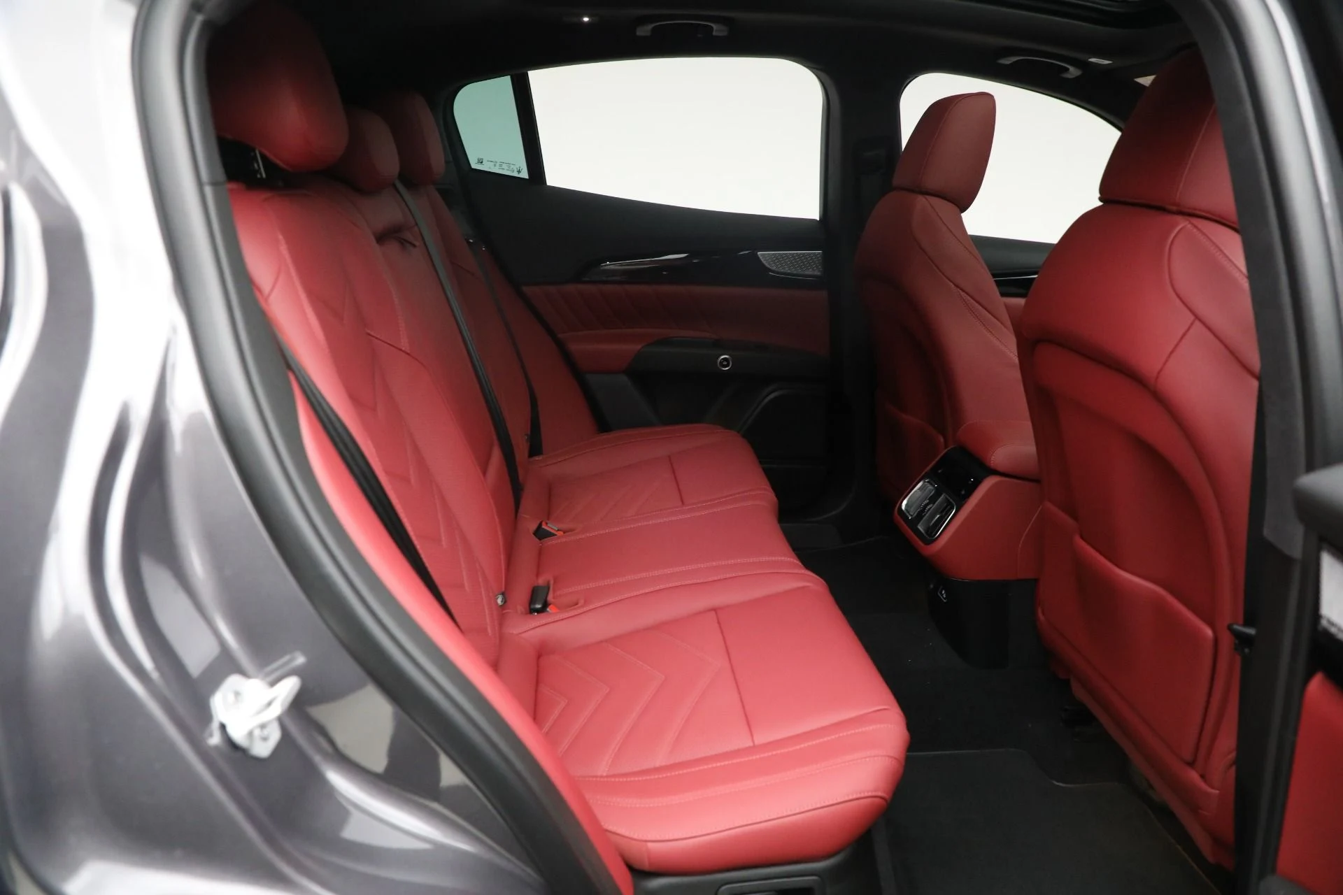 mph016_2467059579_New_2025_Maserati_Grecale_Modena_1738436757_b19ab2c4d1