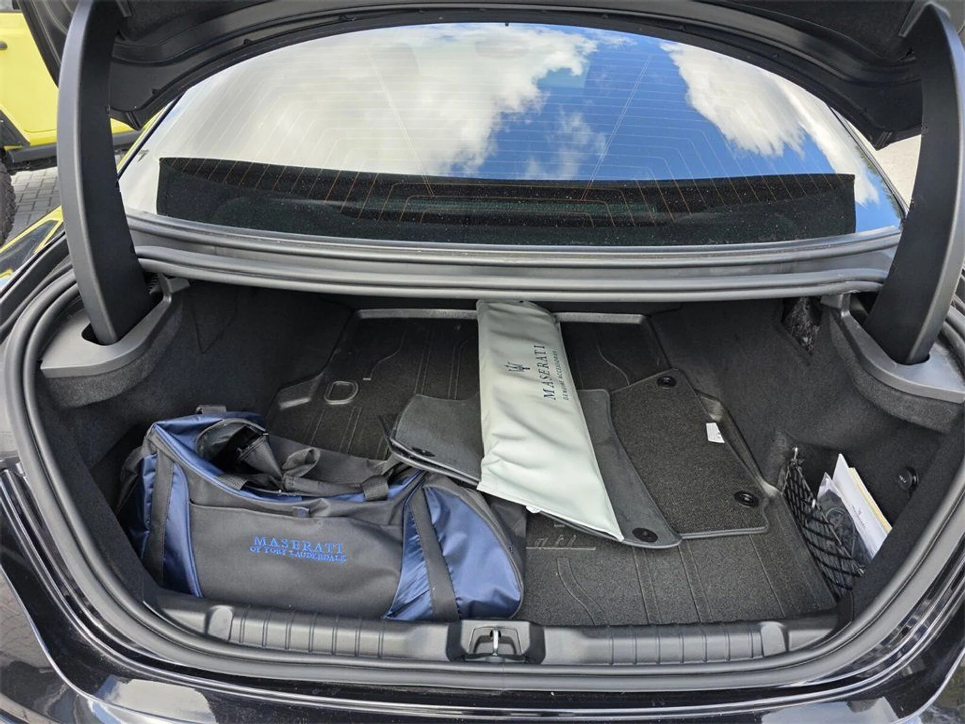 mph016_2472174904_84015e762abe5b78e2f1c4ea711d79e2_734279774b