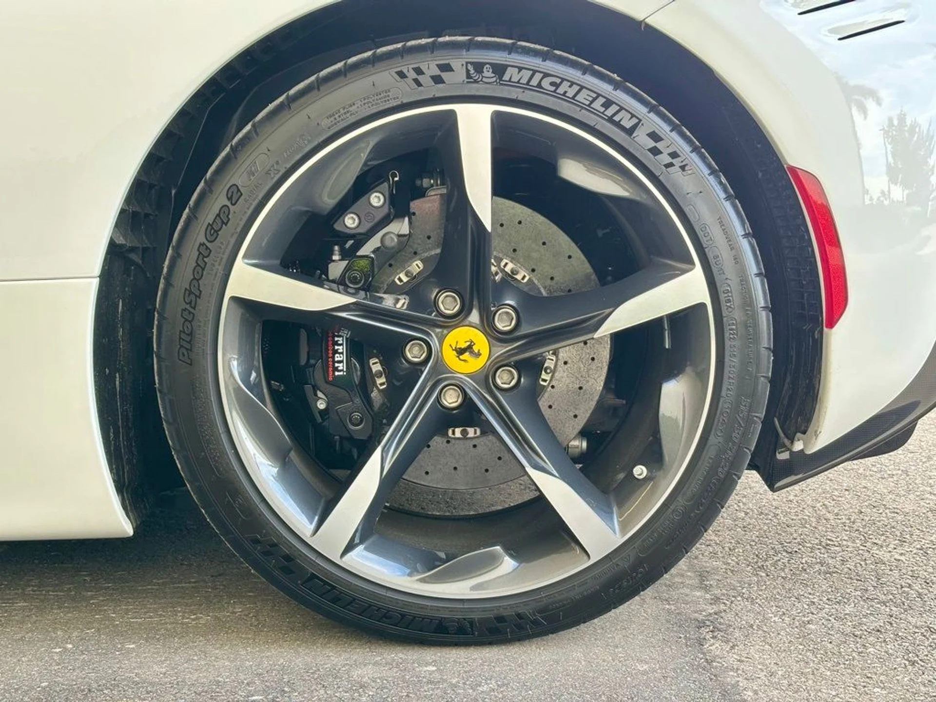 mph016_2475148157_4b22a05bb30c613fc96c1ace5b52c4c4_504033940c