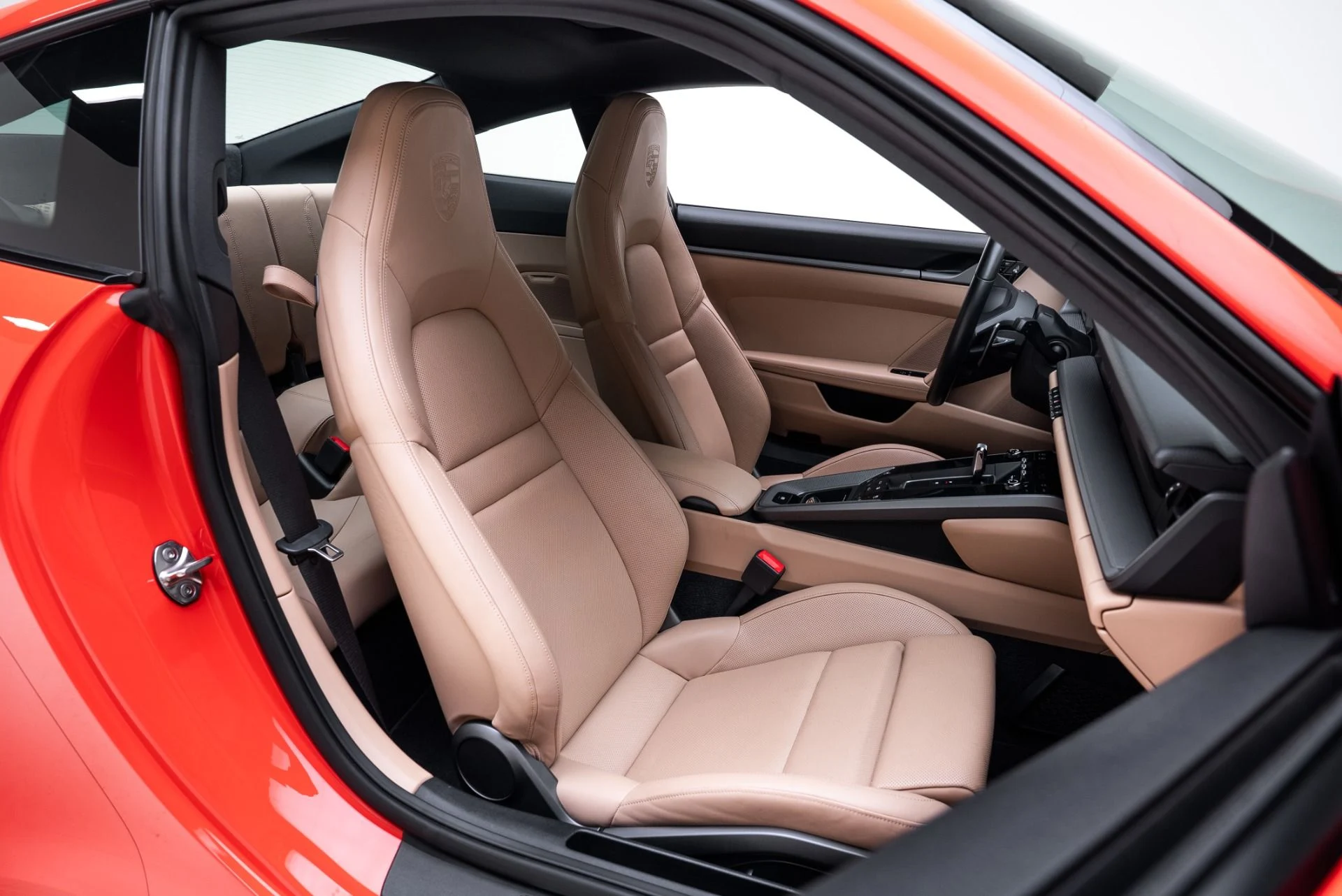 mph016_2477880367_Used_2021_Porsche_911_Carrera_S_1775865485_ef70a2ed56