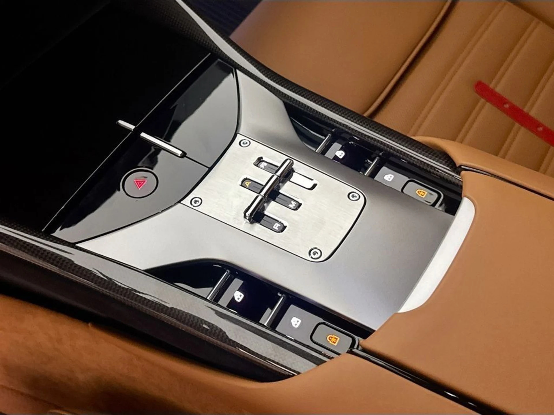 mph016_24790317_7f91272b2b8dc55449098f88df1b6317_86c3018596