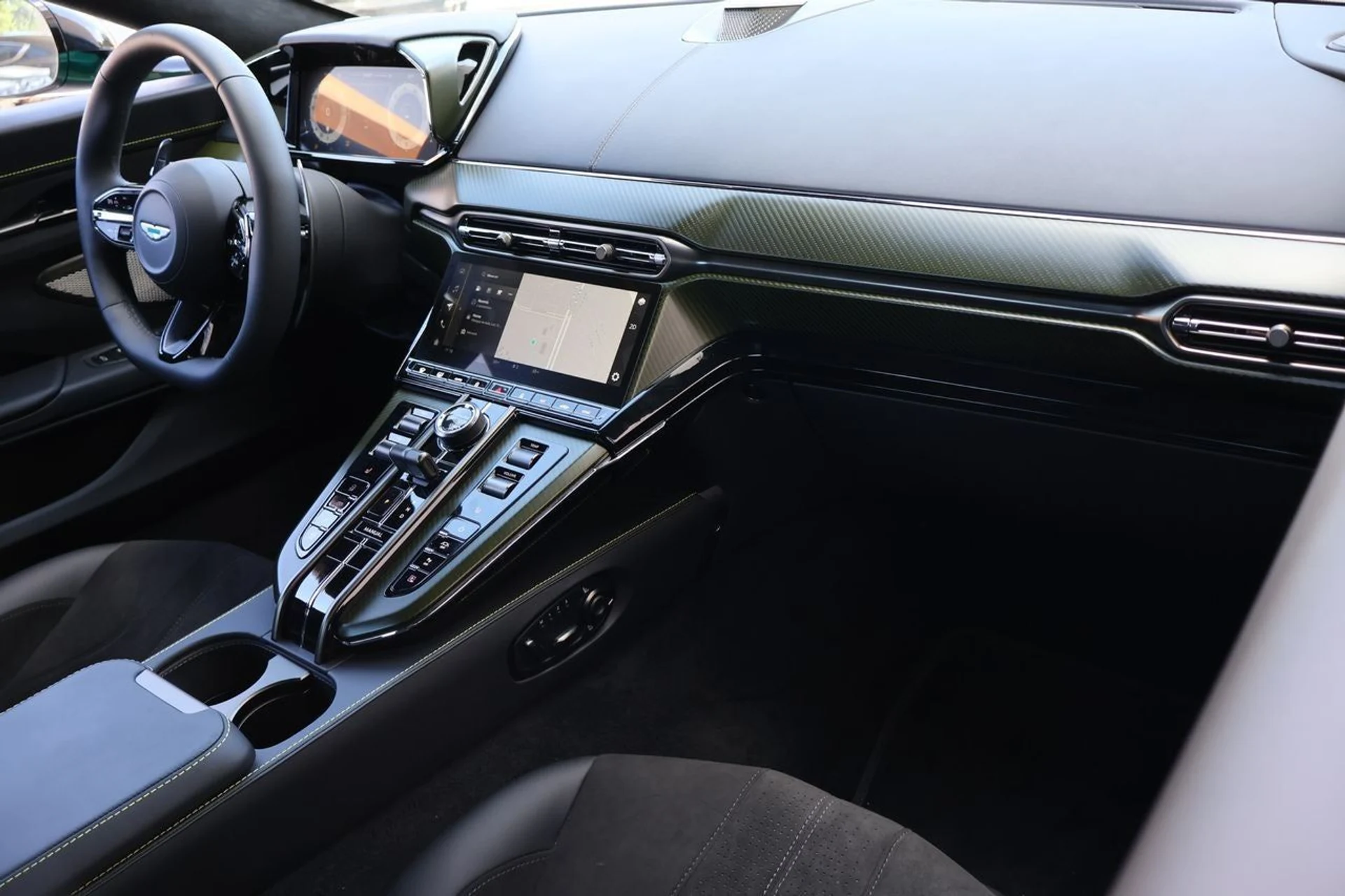 mph016_2481694229_17_0dcd49ab47