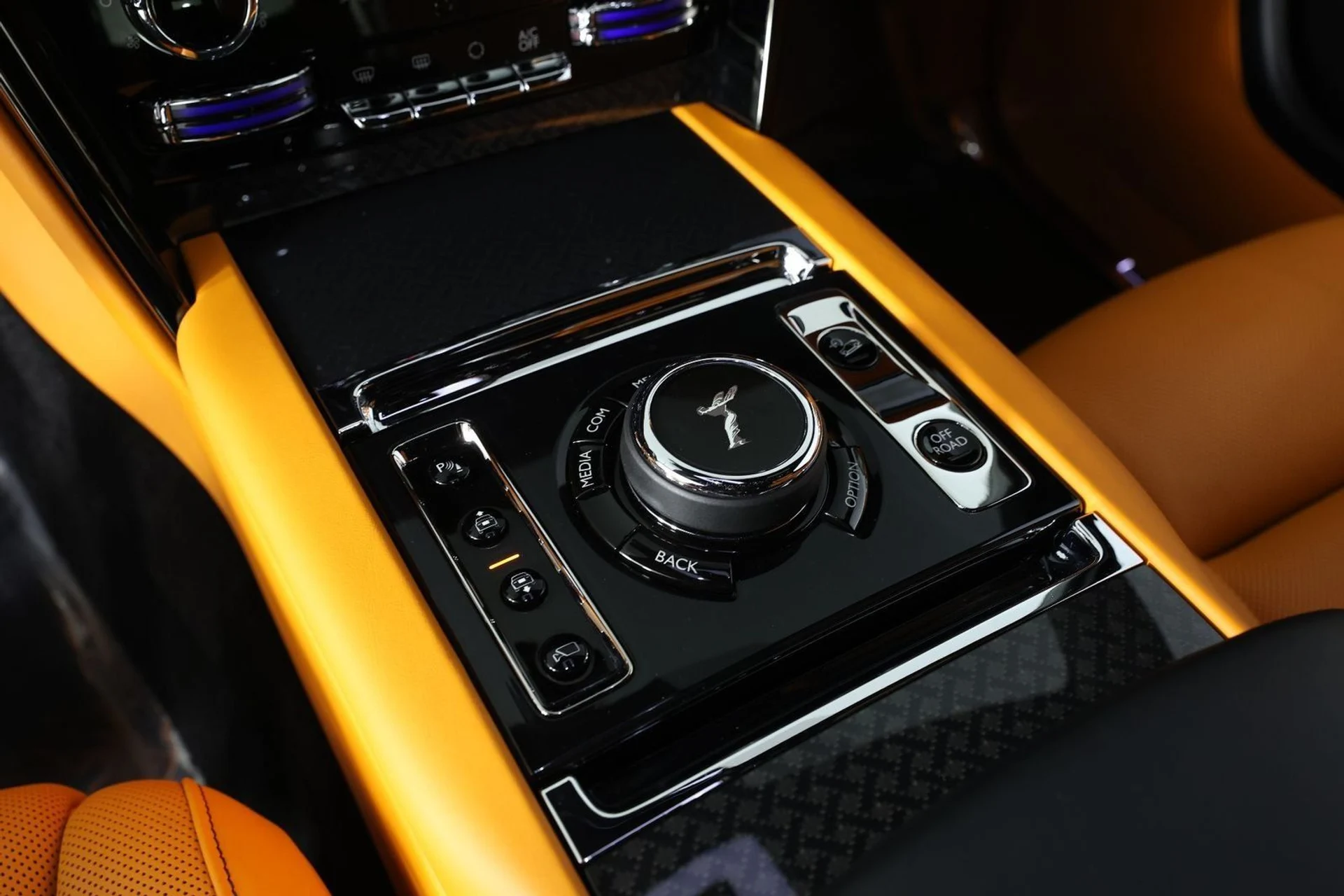 mph016_2481850109_fb4efb6dd540af4454a3a9437caf3188_d299020d09