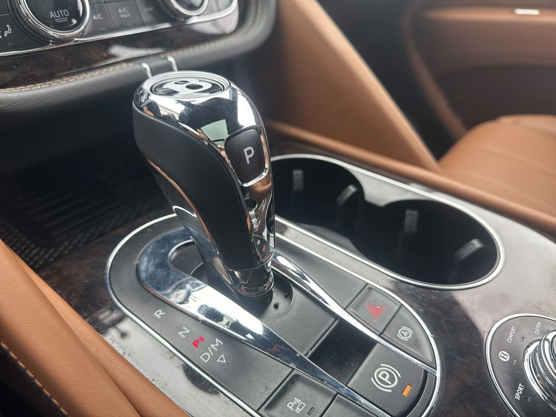 mph016_2482642207_b46310bef6610bf30365753e9dc4a7a2x_baf17d74ac