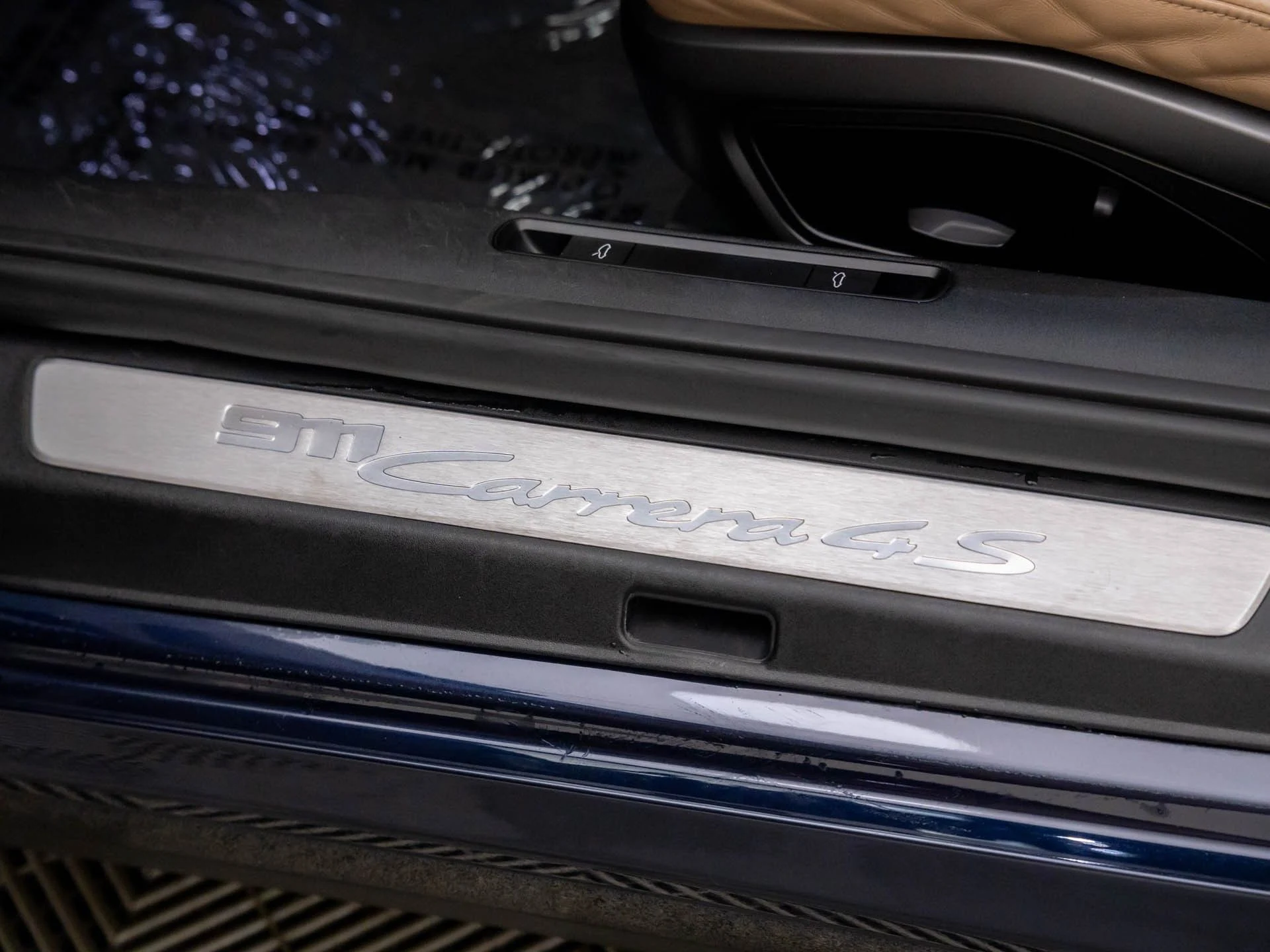 mph016_2484822050_726107734ce1af353fd4ade2a5b979a9x_99c920bb7c