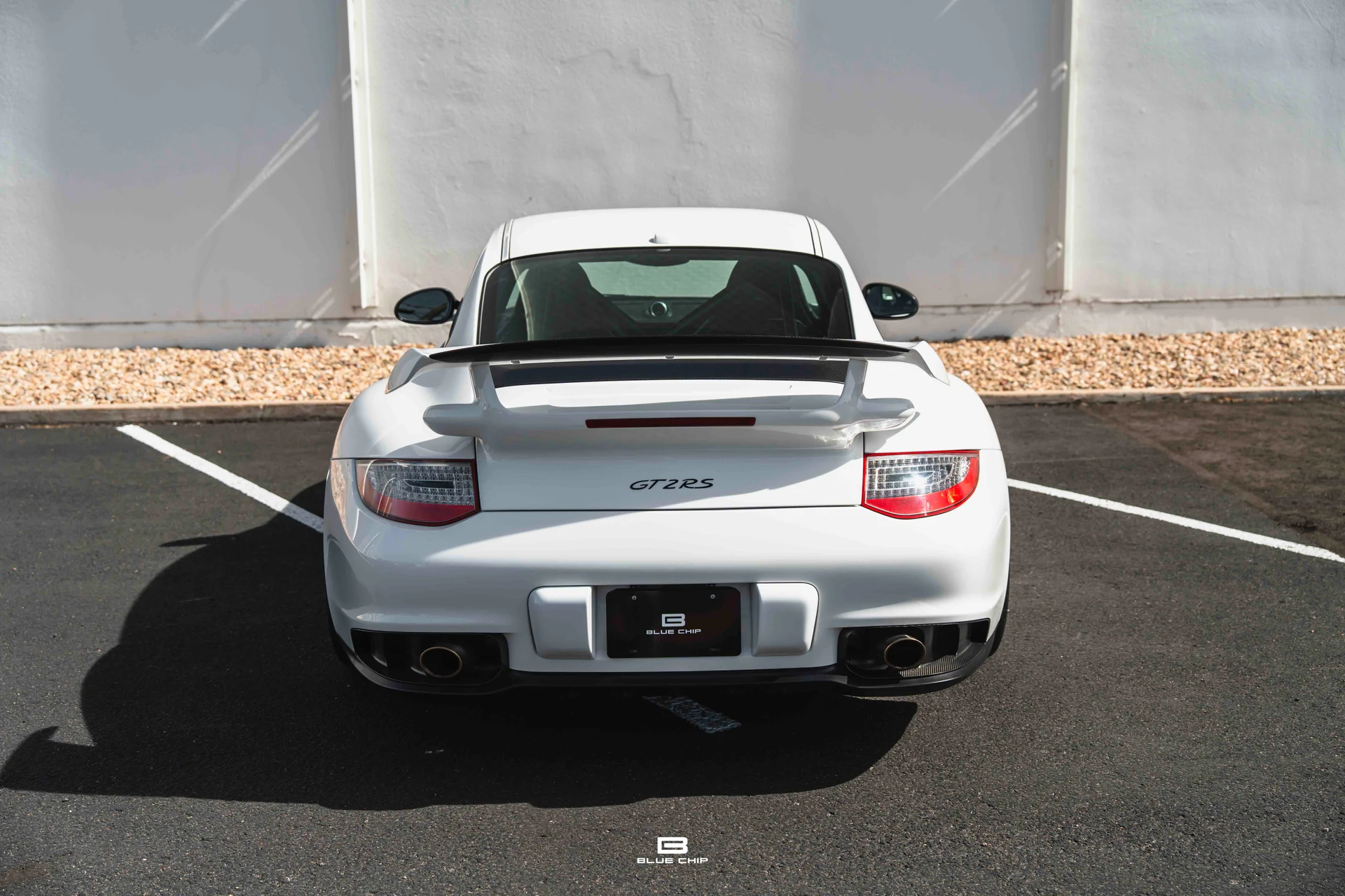 mph016_2485242626_6a346700934f9a8ce27e48f7_2011_Porsche_GT_2_RS_16_defa32db84