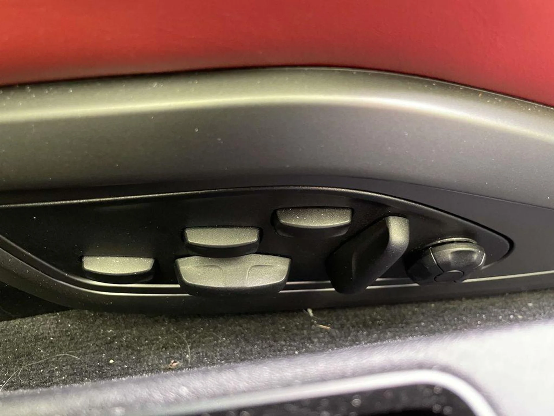 mph016_2492732160_Uppb_W9kj_E_Xqk_Huvw_Kw_Bds_D_Oms2_E_8a69350e73