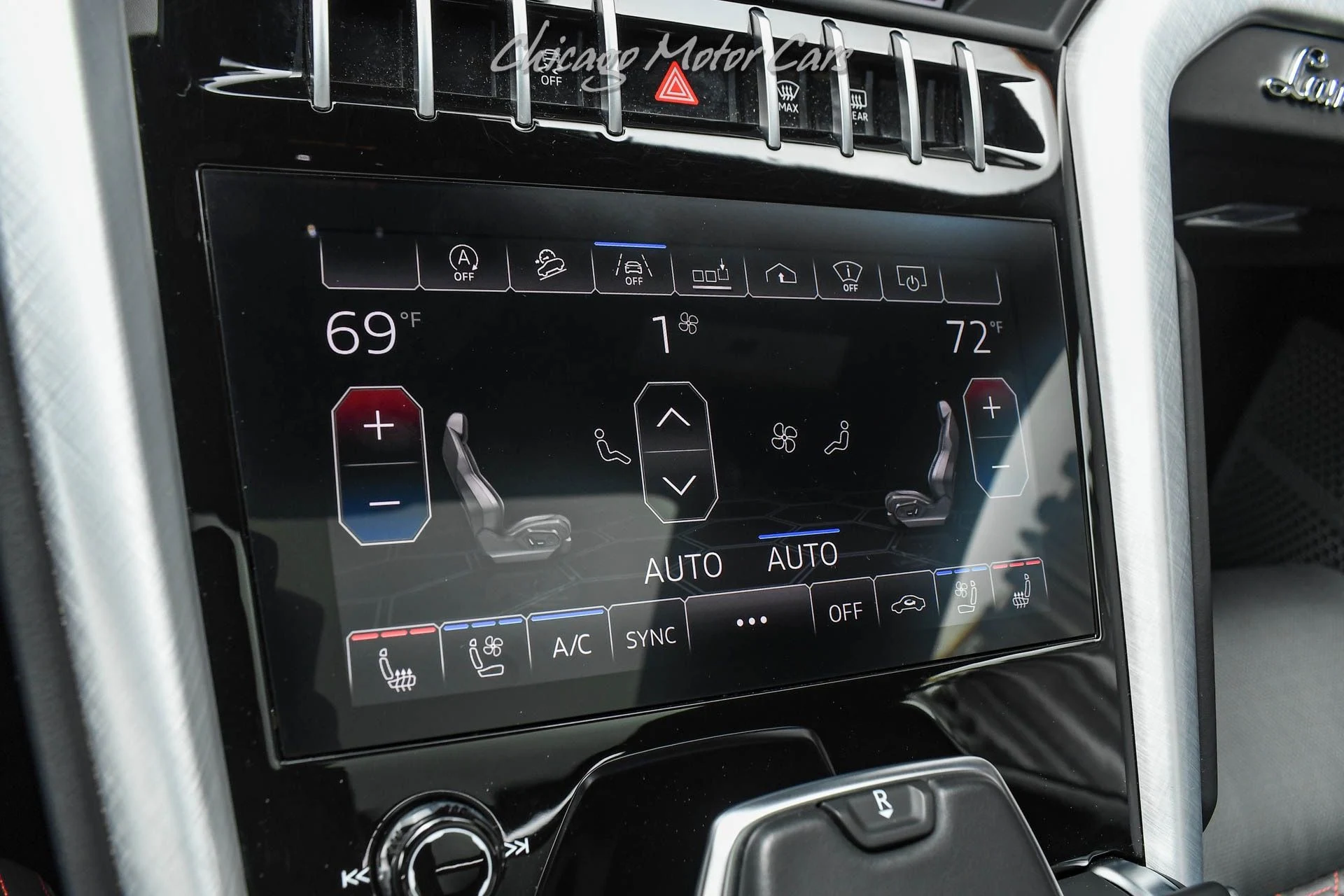 mph016_2495410301_12979_p17_l_41f184529a