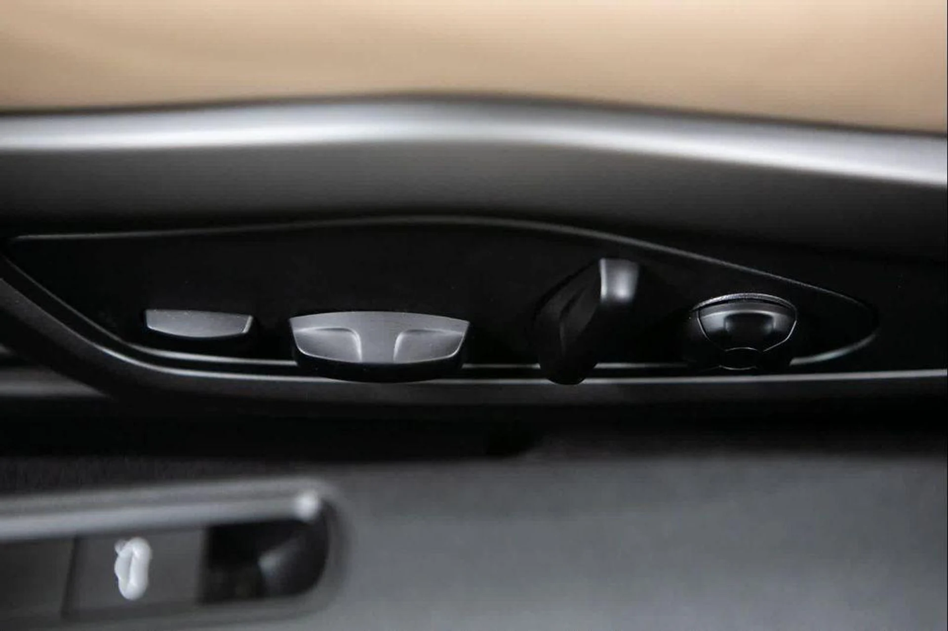 mph016_2500545982_j_Zl_C6_TAA_7_Dnt_Sk_Gpxl_YL_5lqvk_Q_bca9bd6cab