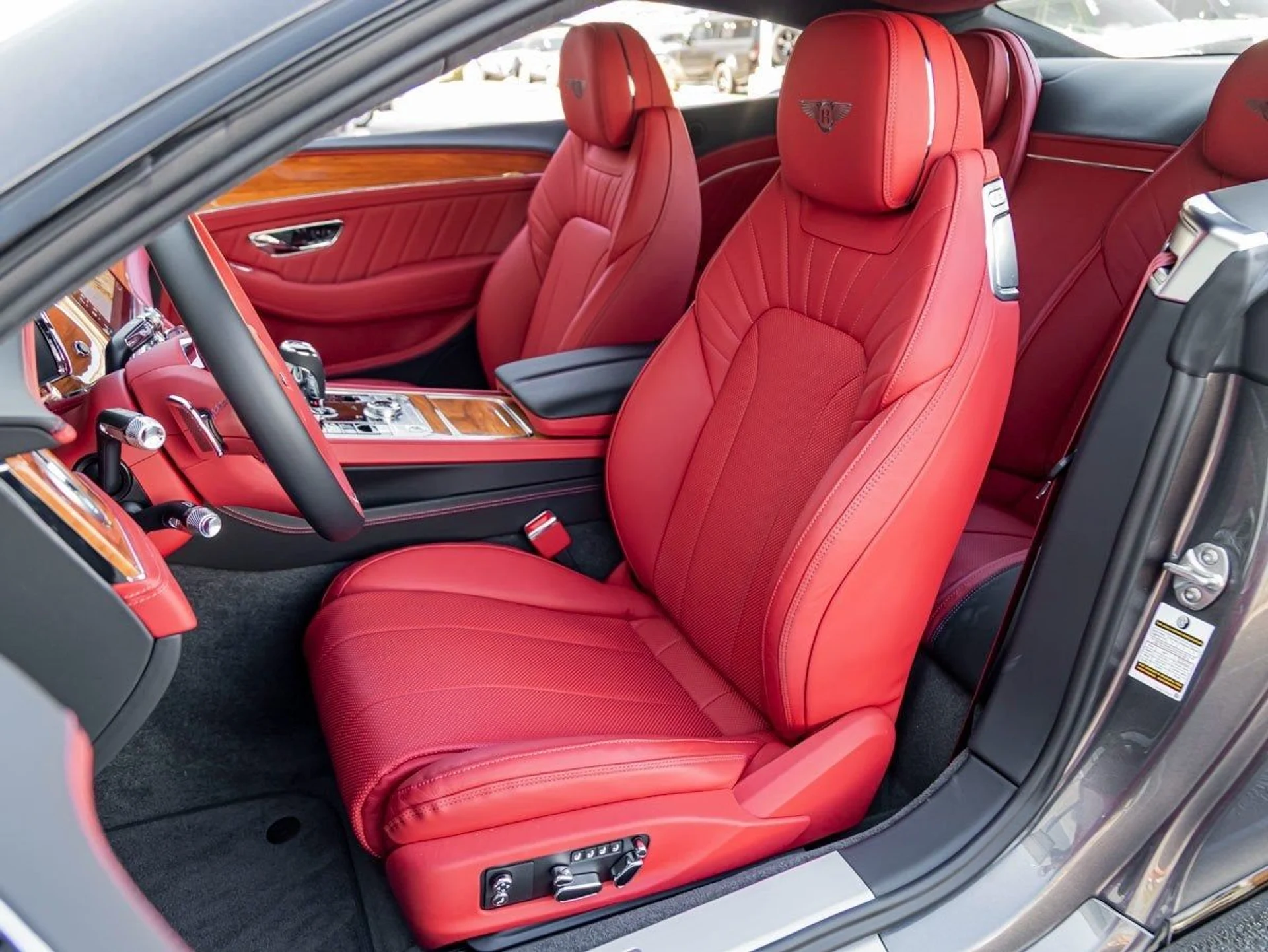 mph016_2500776924_17_ca7e12919e