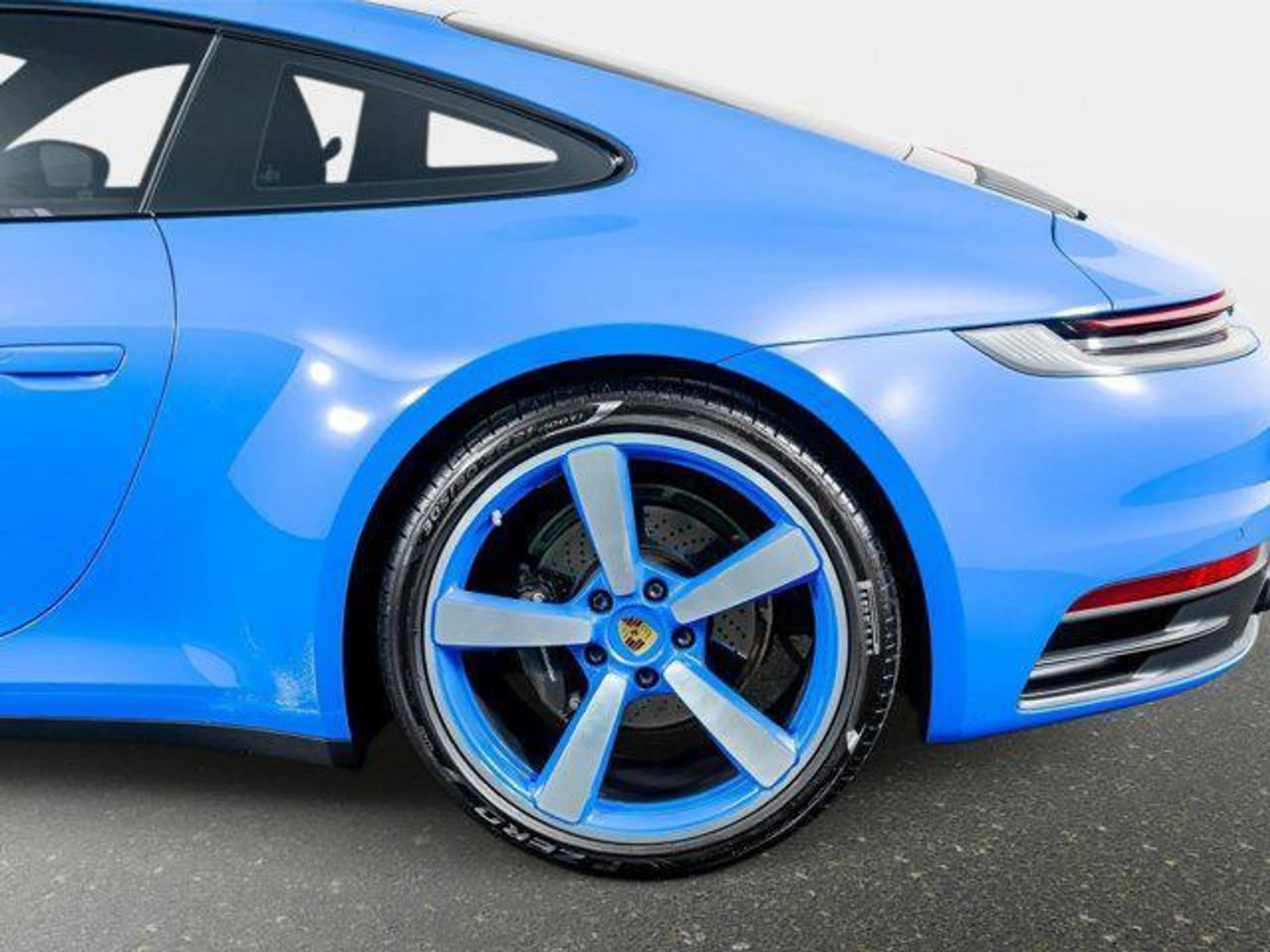 mph016_2515069275_W_Xr_M_h_Cr_J1c1_Jfh_LA_De3_Rc_Q0i4_34aee1d15e