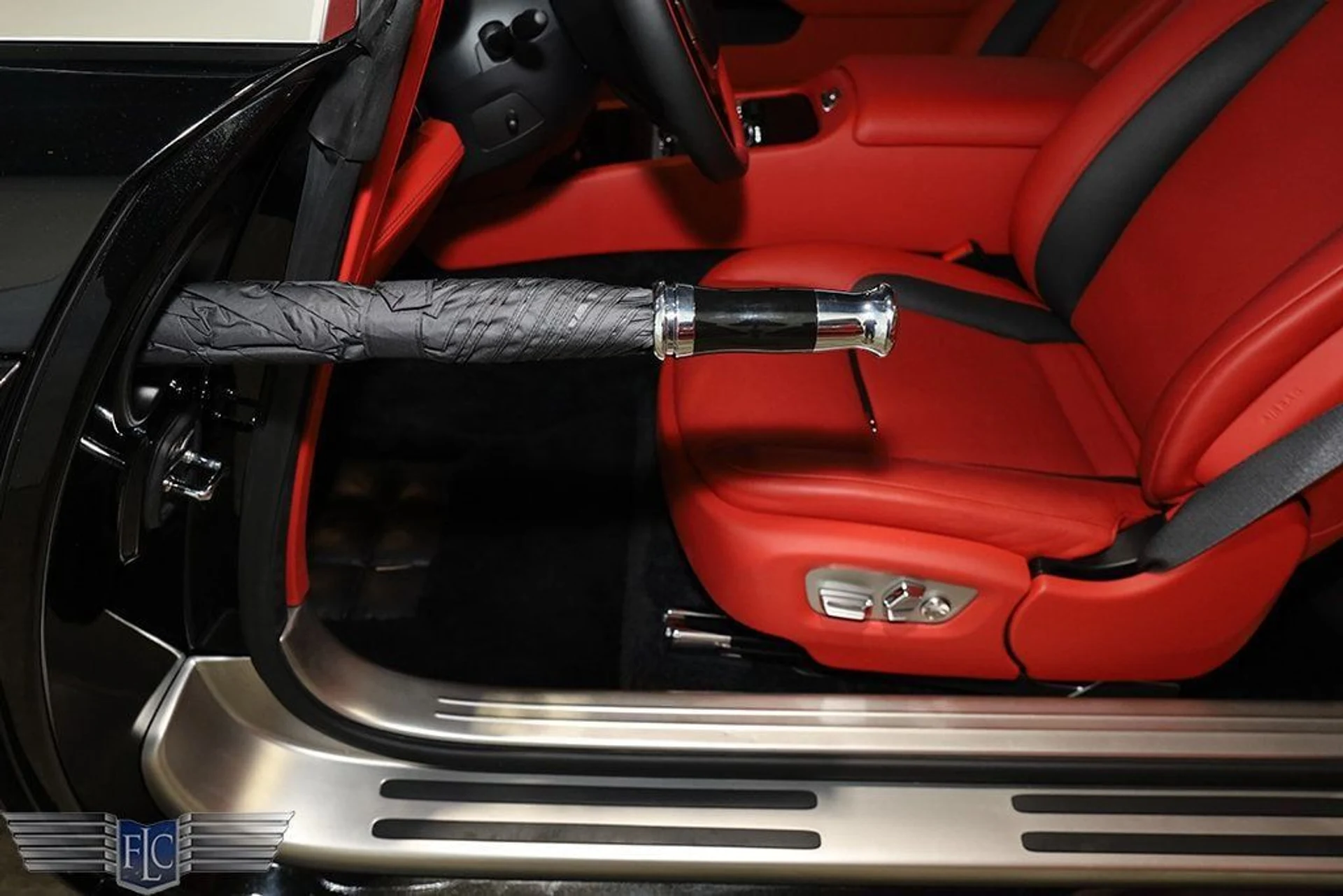 mph016_2520555811_used_2021_rolls_royce_dawn_convertible_9689_22905952_17_1024_22e52ac323