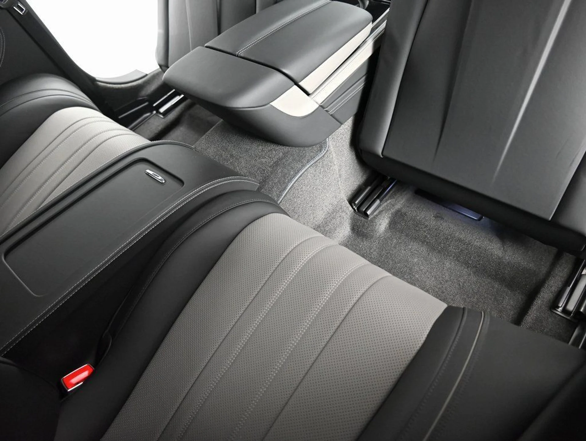 mph016_2526342498_7fc20067156a213aa5a9d6a1ee76df68_2ea7f10f23