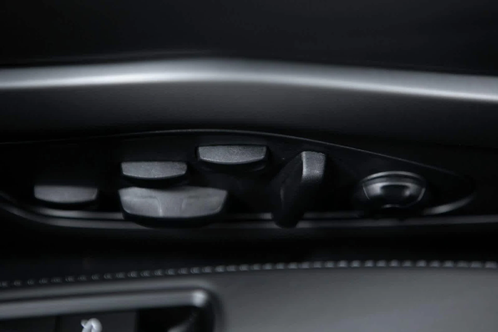 mph016_2526402766_f2dfb58307da9d35f36b66f51091400bx_884066bb2b