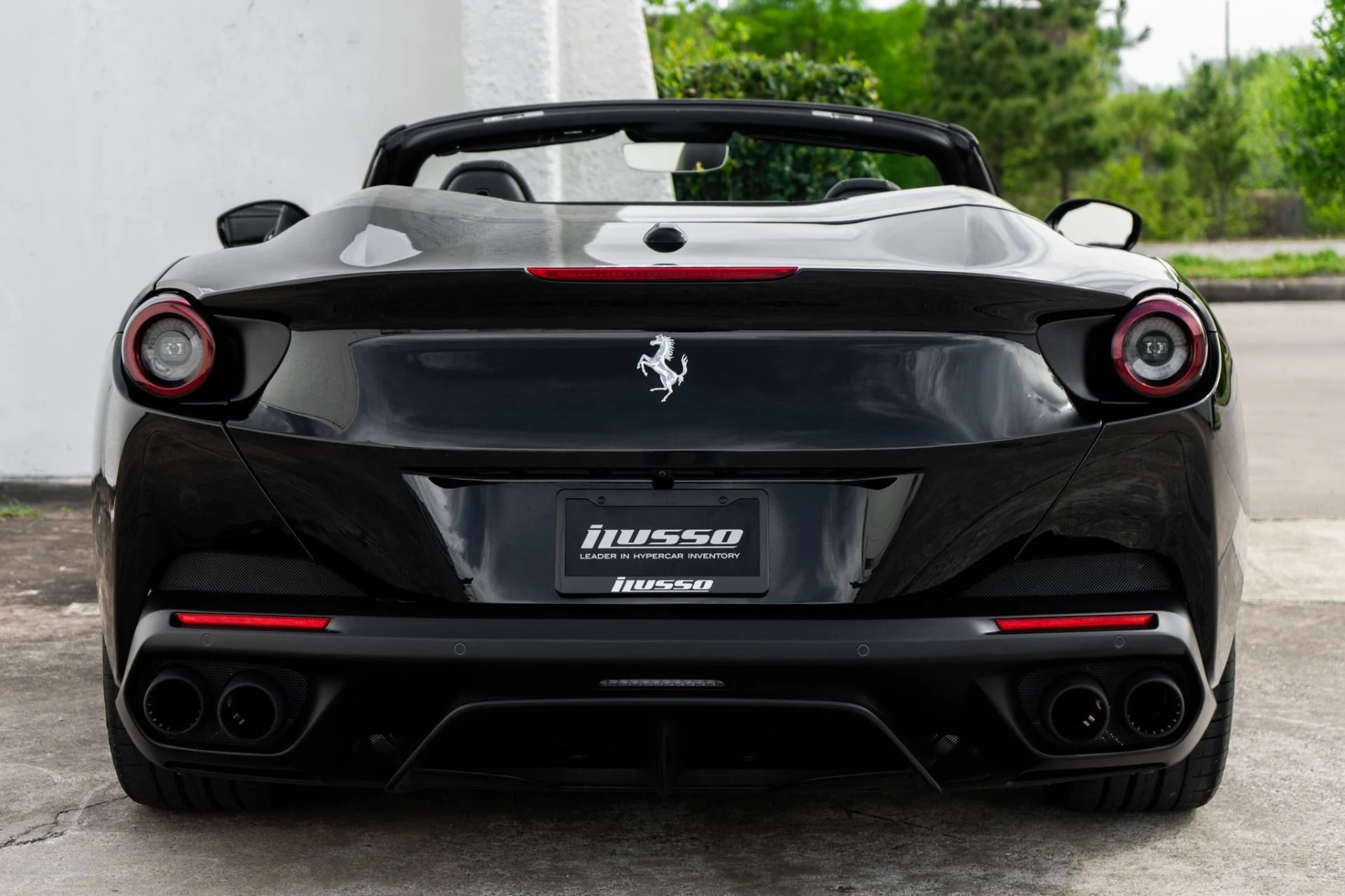 mph016_2526594501_Used_2020_Ferrari_Portofino_1775601900_2c66f2a5d4