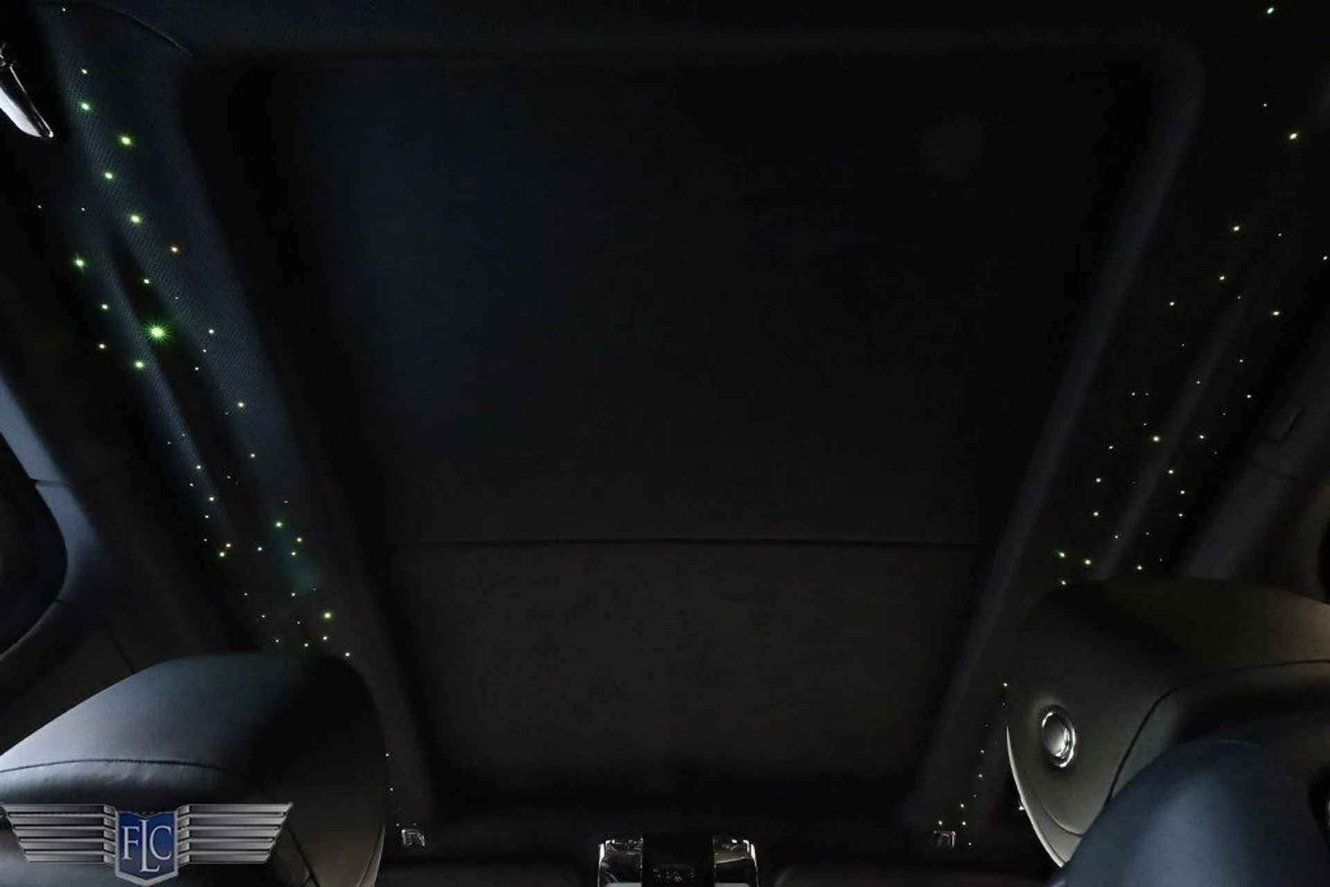 mph016_2527551882_used_2019_rolls_royce_cullinan_sportutility_9689_22937203_17_1024_f2034a21dc