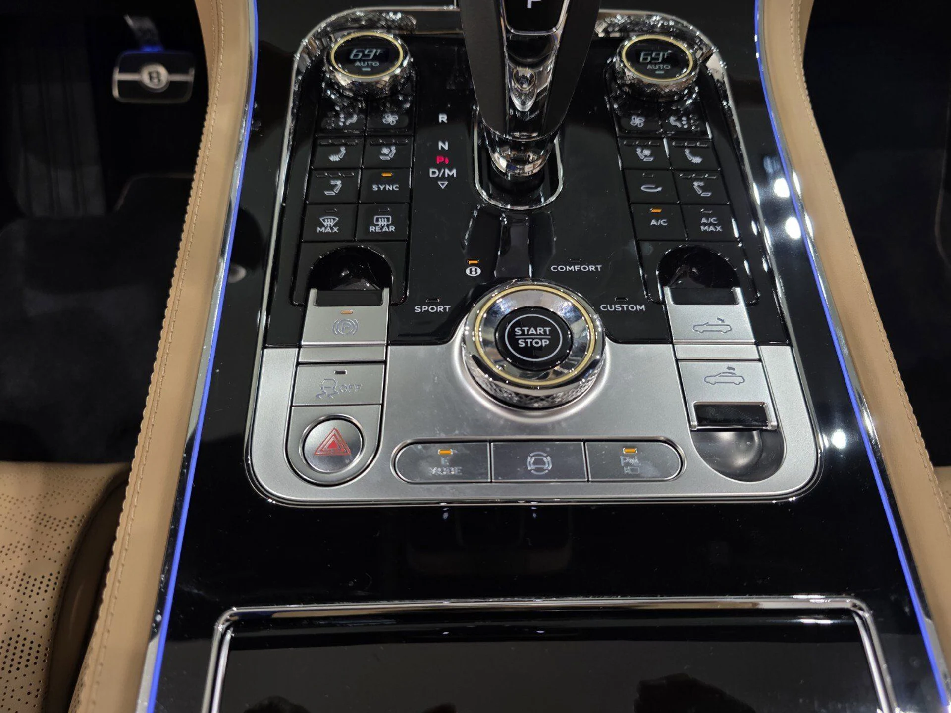 mph016_2528082355_e4baf16ba8425ed5e142885c521c5846_e5a9ec036d