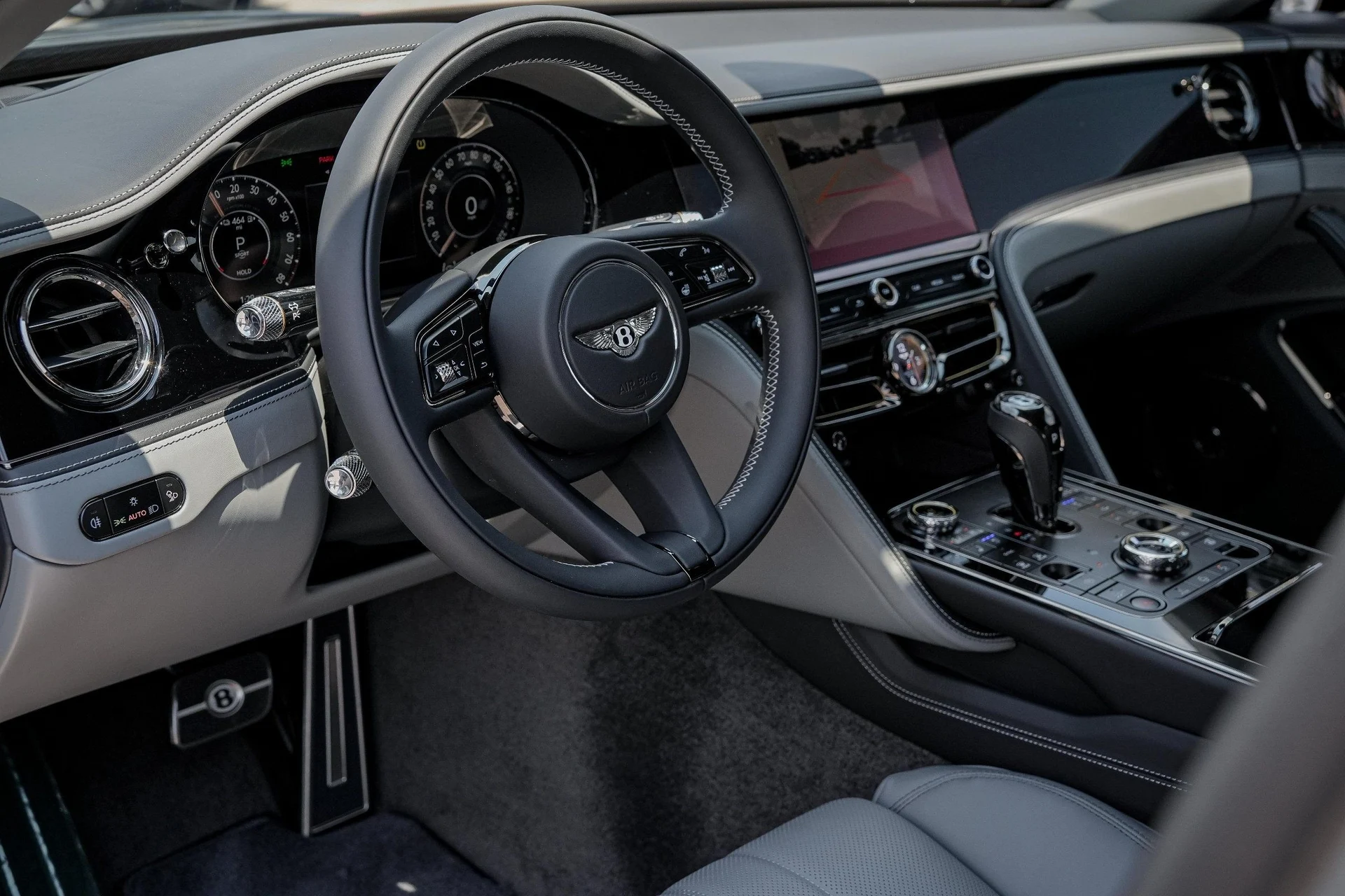 mph016_2528379873_Hi_Tech_Luxury_Imports_LLC_SCBBP_6_ZGXSC_023023_image_16_ead7bb2ace