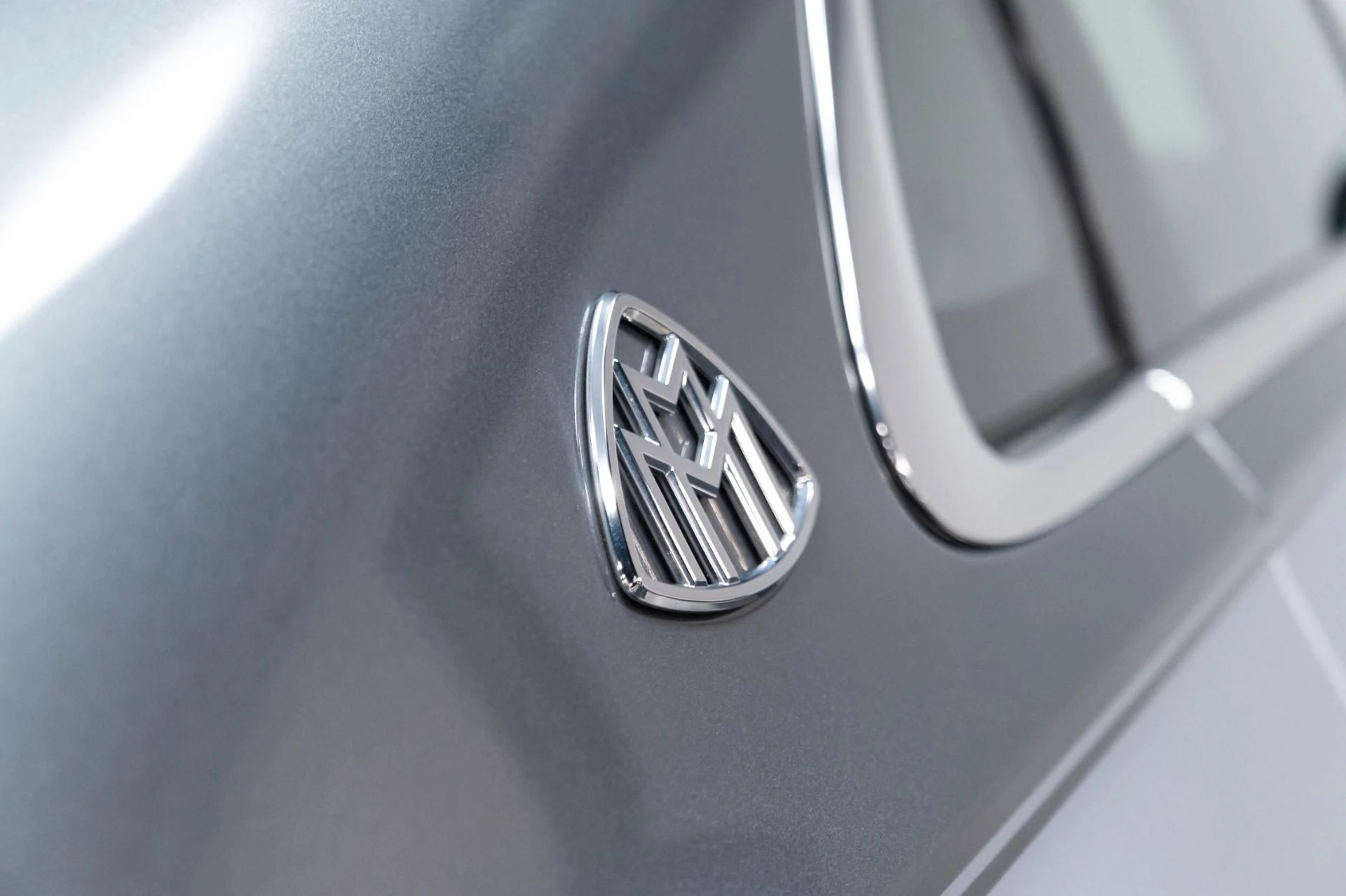 mph016_2533999183_Used_2024_Mercedes_Benz_S_Class_Maybach_S_680_4_MATIC_1783529476_effe2ba739