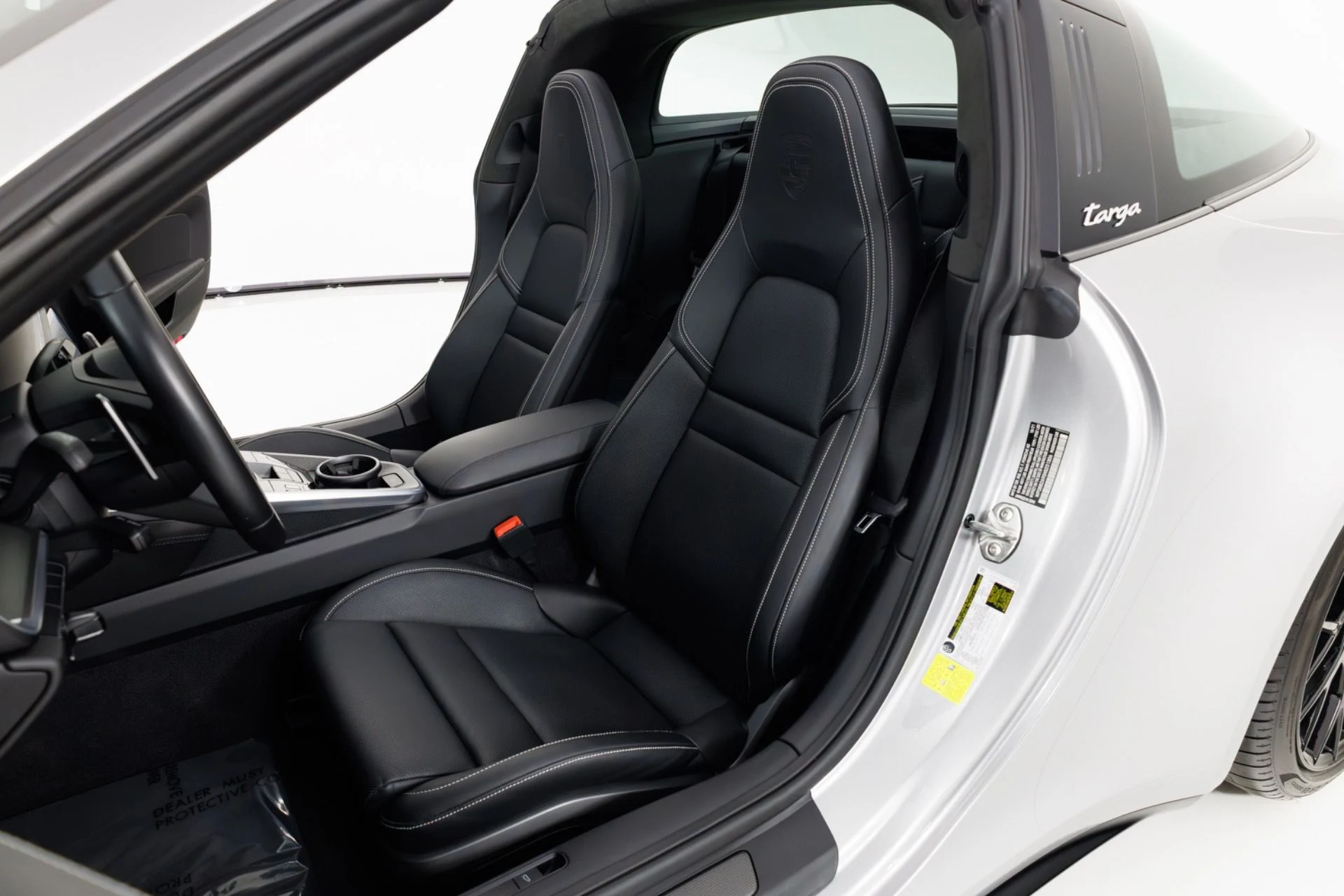 mph016_2535540194_Used_2022_Porsche_911_Targa_4_S_1772835255_186cb022a6