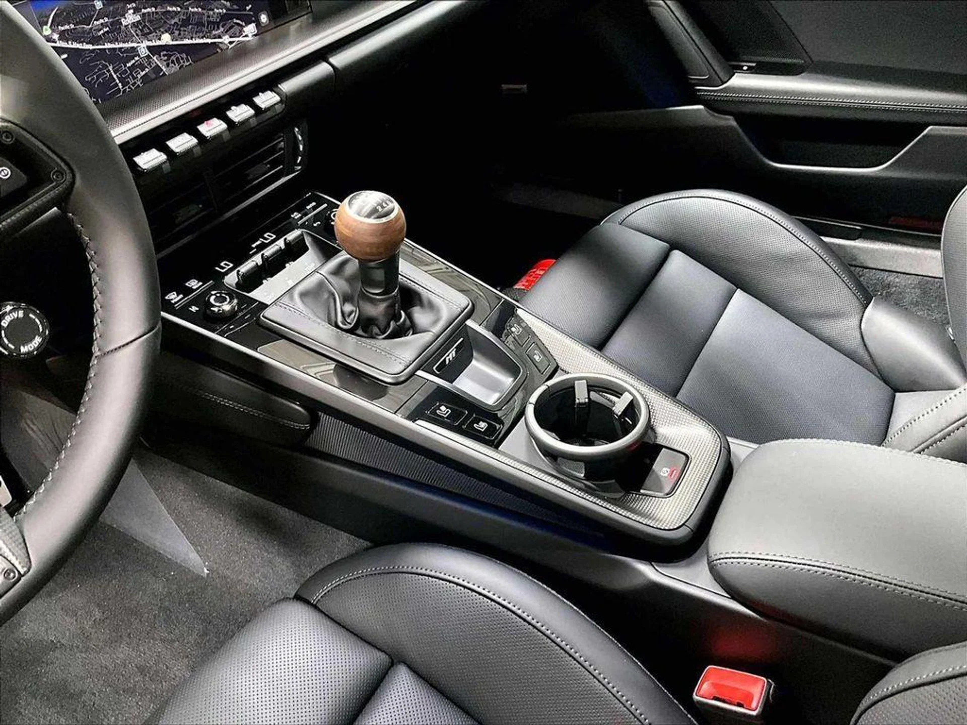 mph016_2538072183_k_Ohou_MSJ_Pc0_M_Lf_C1w10w_AOC_2_Ul0_9a6f25a79d