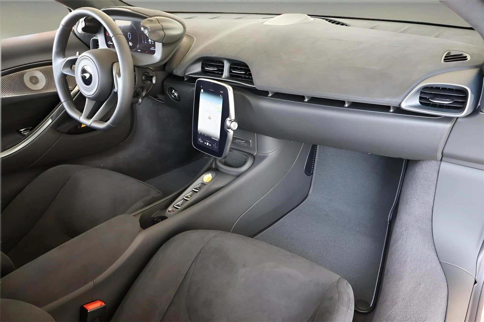 mph016_2544786692_17_07a6350479