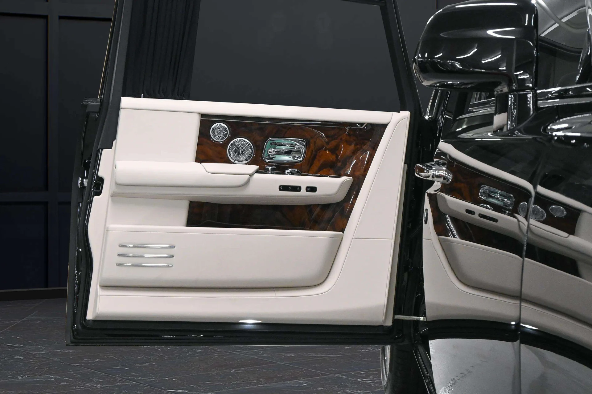 mph016_2545625156_c19ec677_124a_4c1a_b6d0_2966b2cd87c1_3ff5dd0189