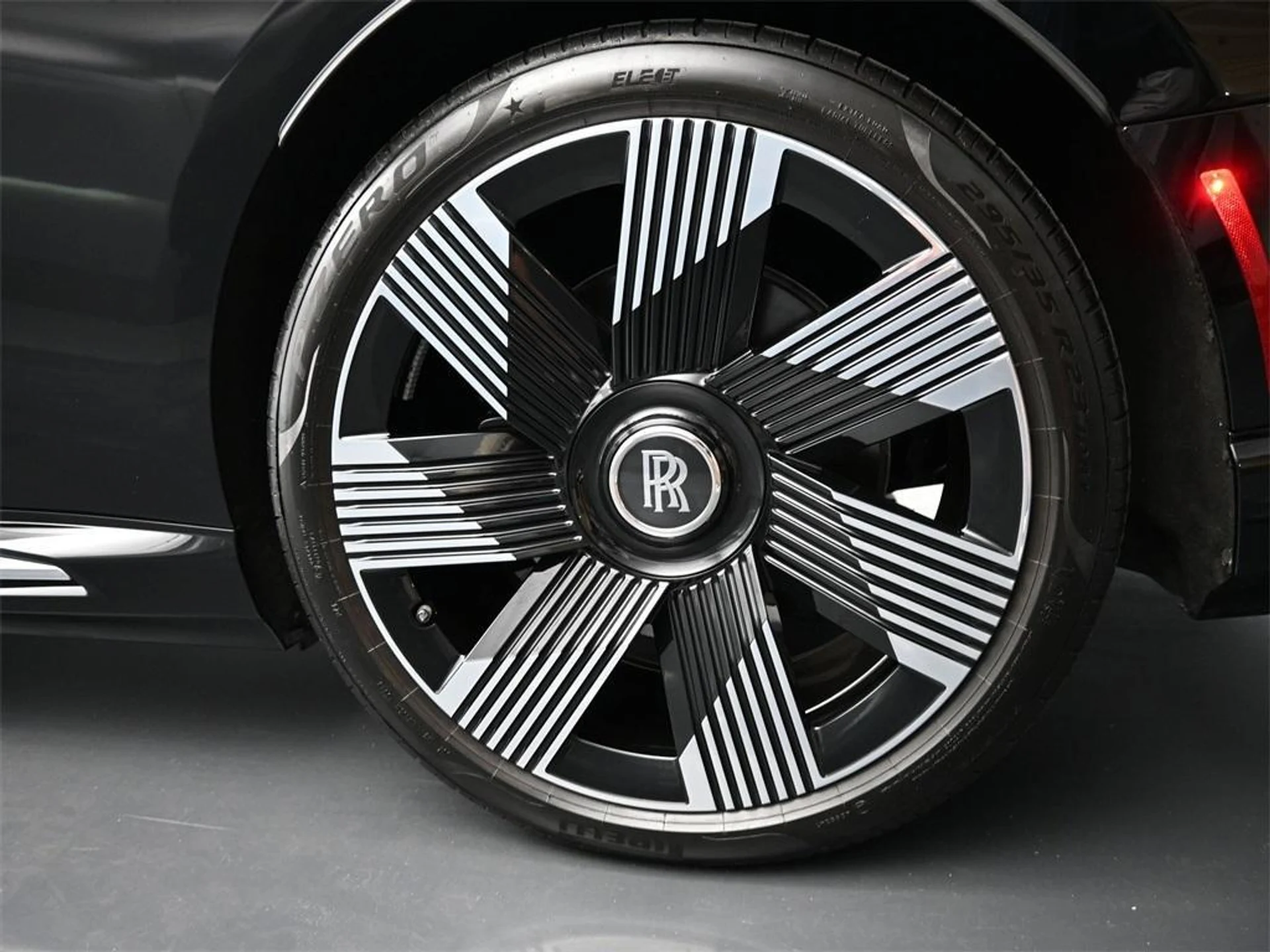 mph016_2547717514_Ys5j_Bz_Znz_Y4_W64_N6t_Z7_Wq_K_Cg_Hy_M_c9469e8f6c