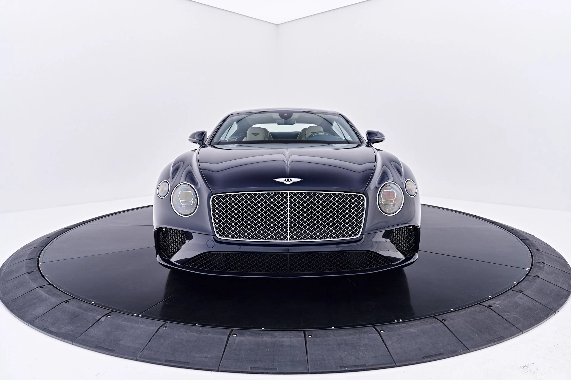 mph016_2551408800_Used_2020_Bentley_Continental_GT_V8_1784051979_6299a07bd2