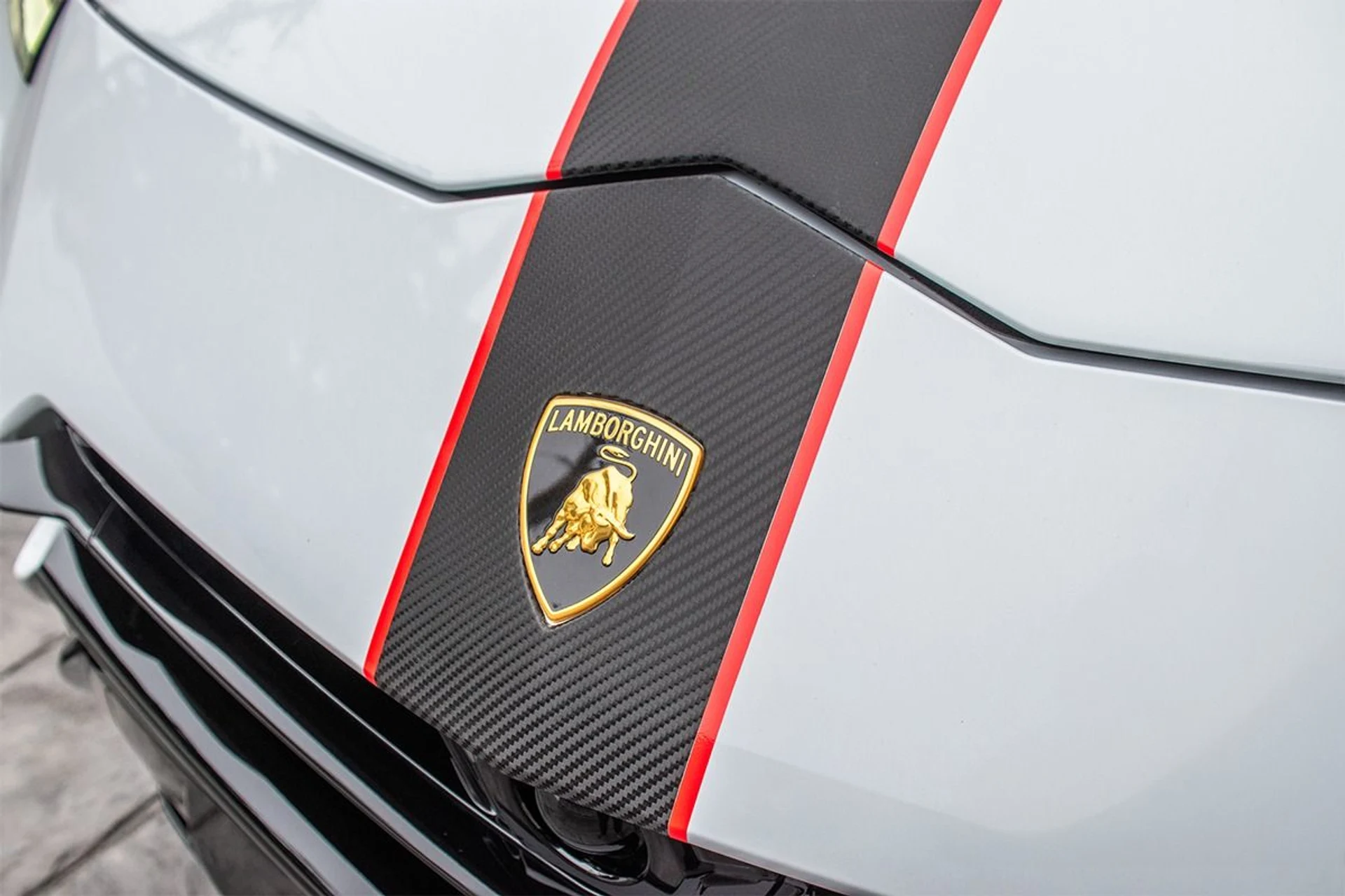 mph016_2553435755_Used_2024_Lamborghini_Urus_S_1736004526_4094020011